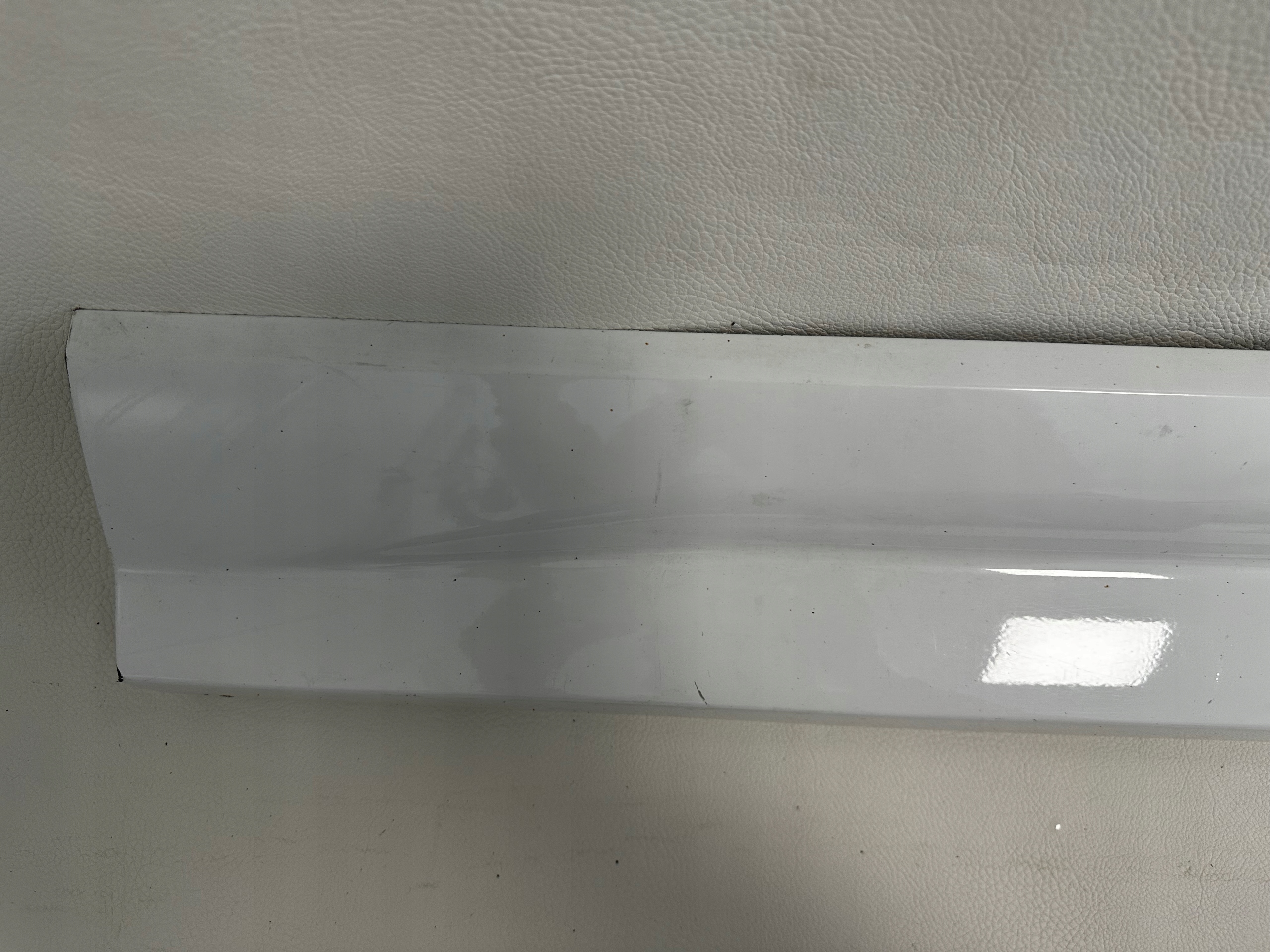 Audi Q2 81A moulding door front left