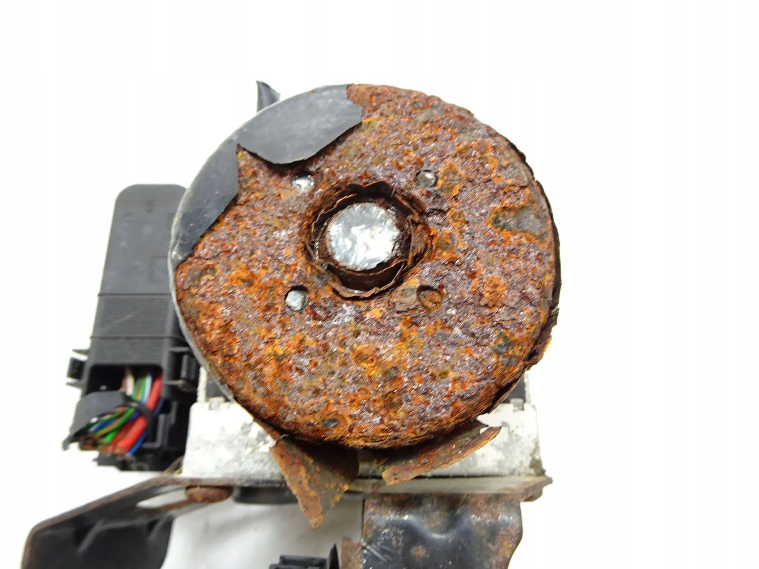 volvo V70 2008 насос ABS