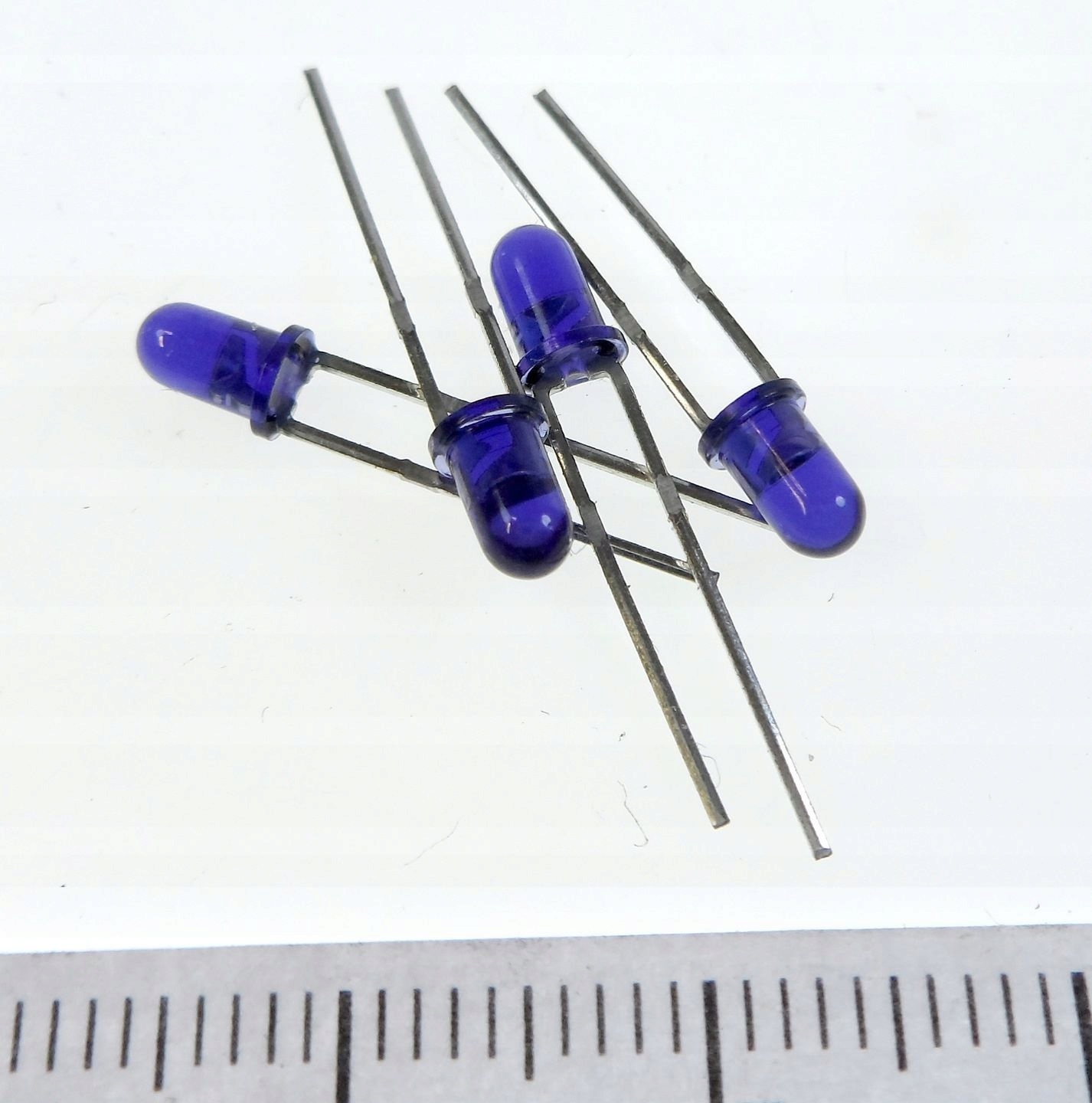 [STcs] GL381 dioda Ir 950nm Sharp