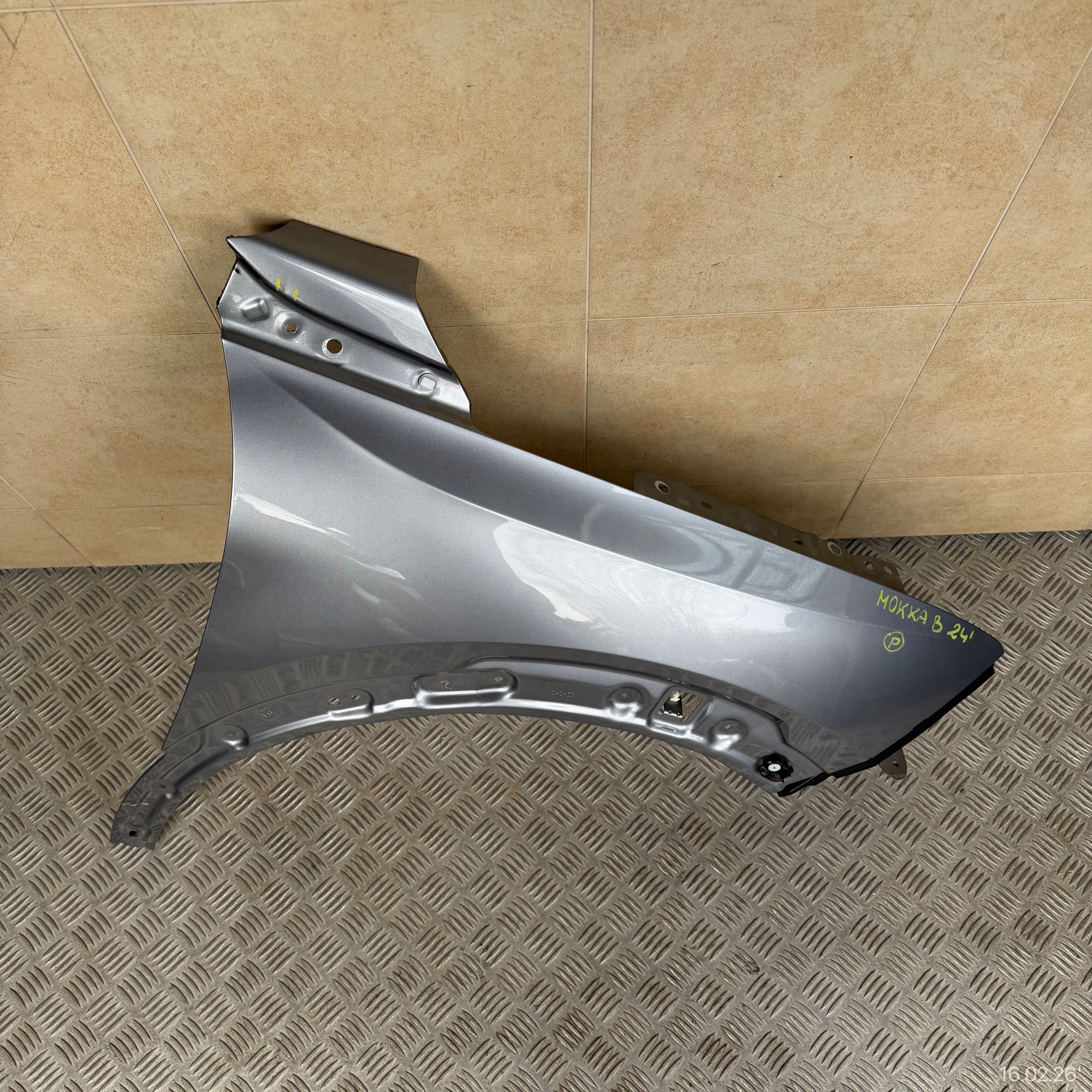 fender front right OPEL MOKKA B II 2024 ROK