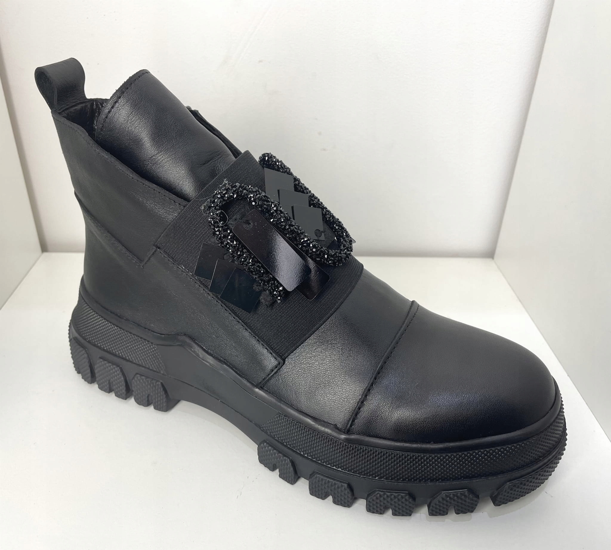 Dámské kotníkové boty Emi Romani 2829 Černá 38