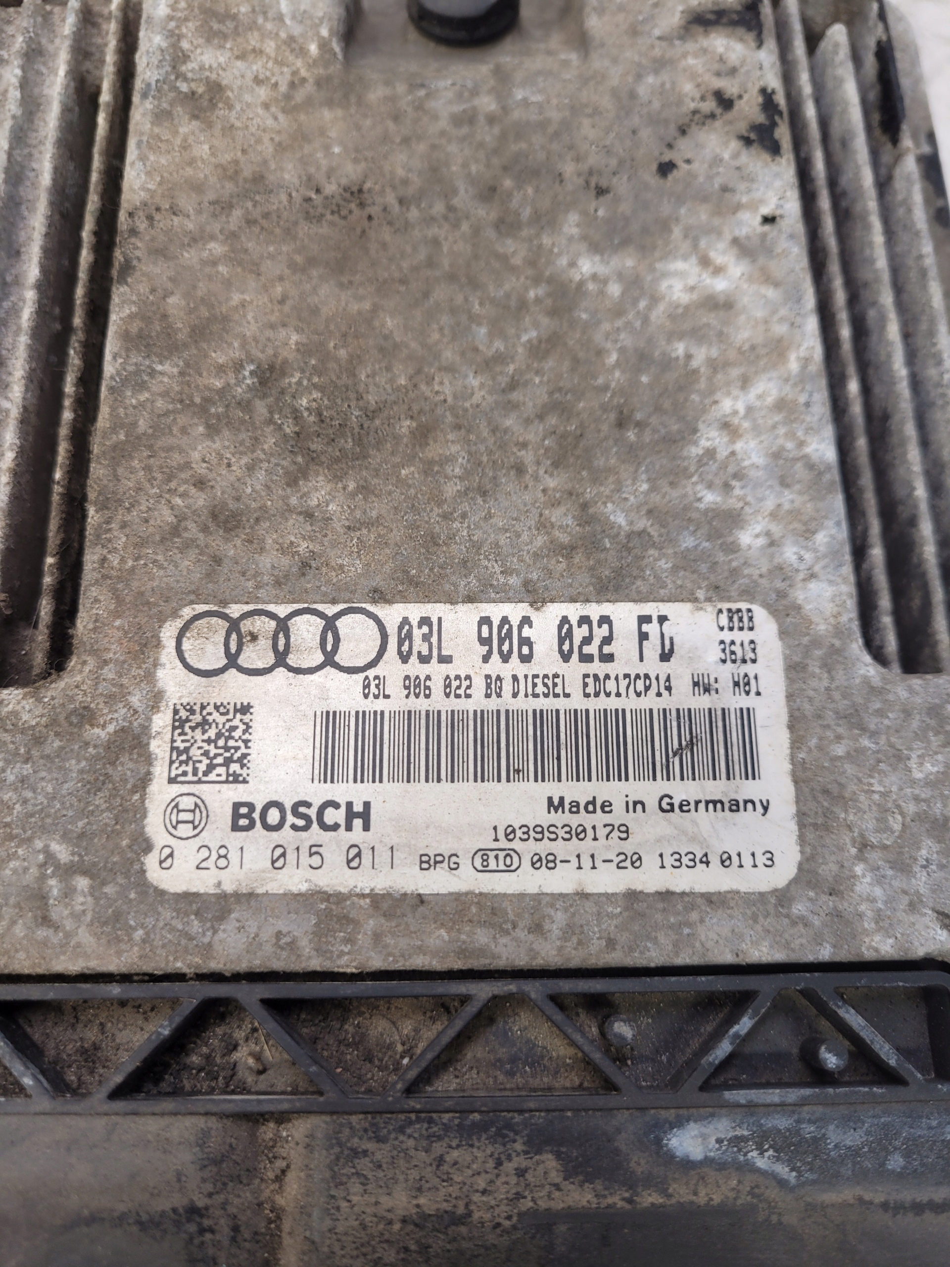 control unit of the engine AUDI A38P LIFT CBBB 03L906022FD
