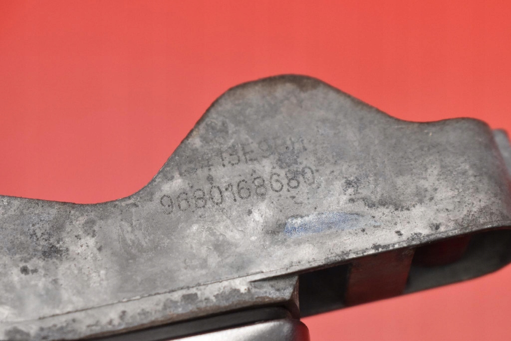 handle left front front KCA 9680168680 PEUGEOT 2008 1 and 13-17