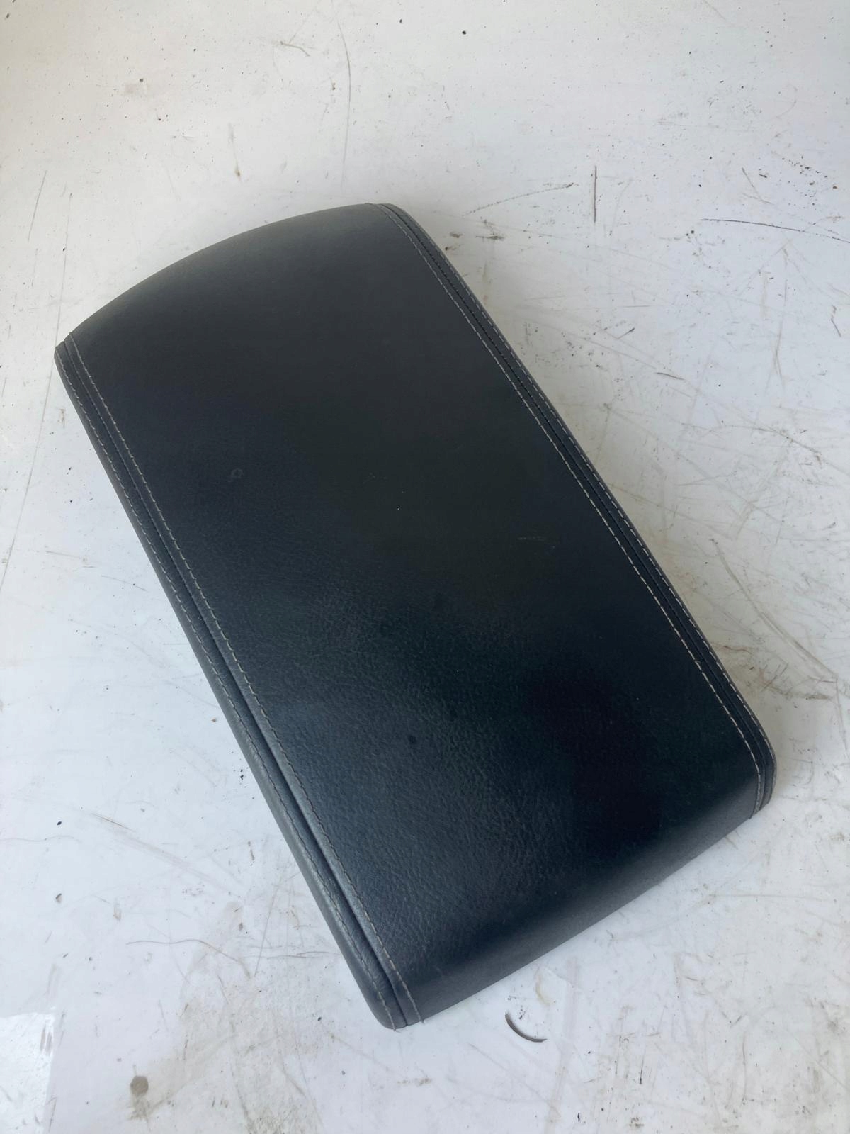 PEUGEOT 508 PODŁOKIETNIK SKÓRA 13r