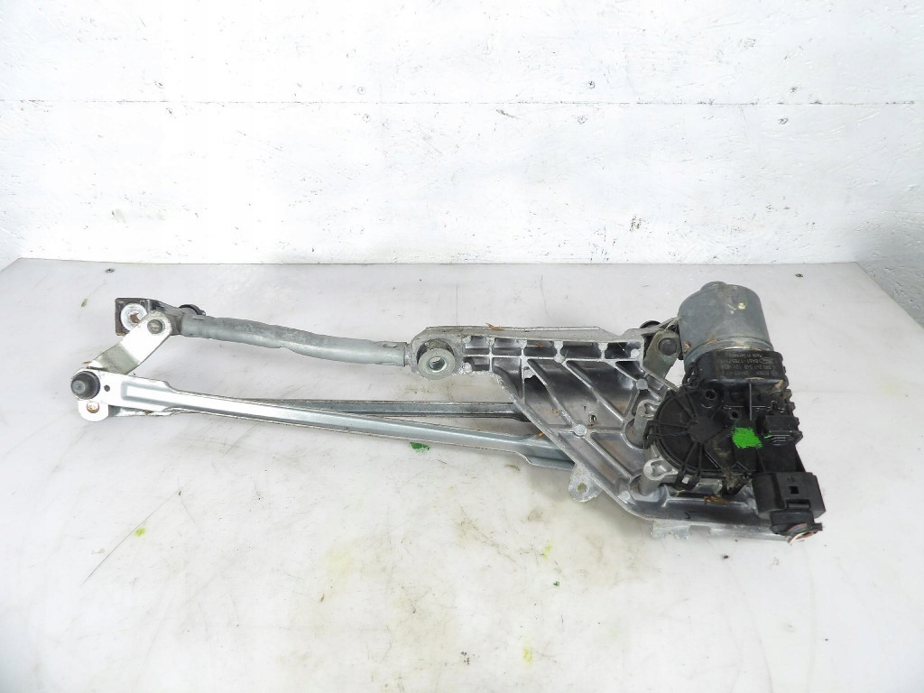 FORD FIESTA MK7 Wischergestänge 8A61-17500-AB