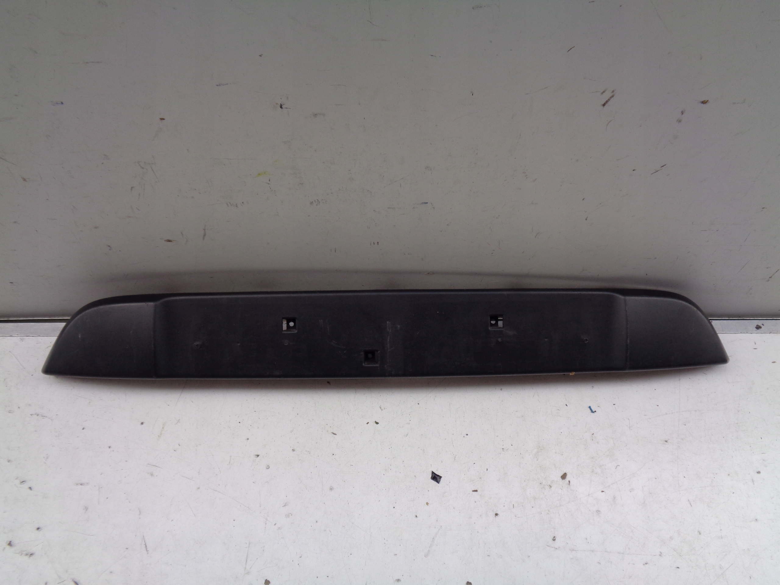 moulding of a bumper front cap DACIA SANDERO II 12-16 STEPWAY
