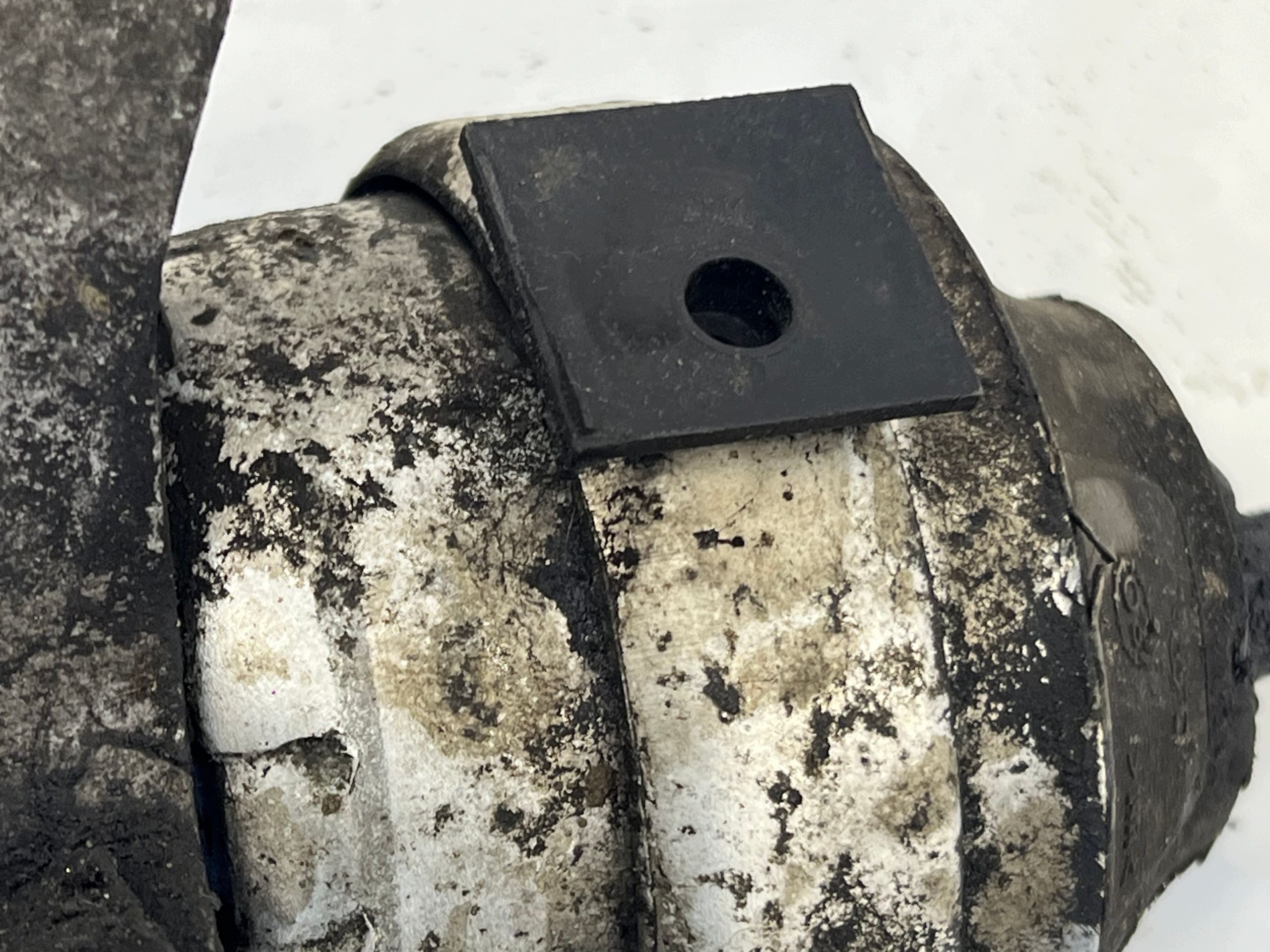 holder below engine left AUDI A4 B6 8E0199352D