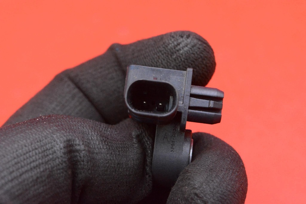 impact sensor right front 95920-I7000 KIA EV6 GT 21