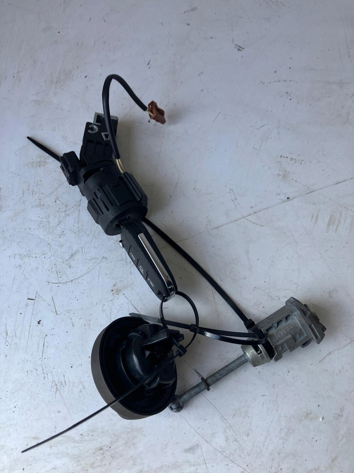 Allumage Insert de la serrure WLEWKA Clé PILOT CITROEN C3 III