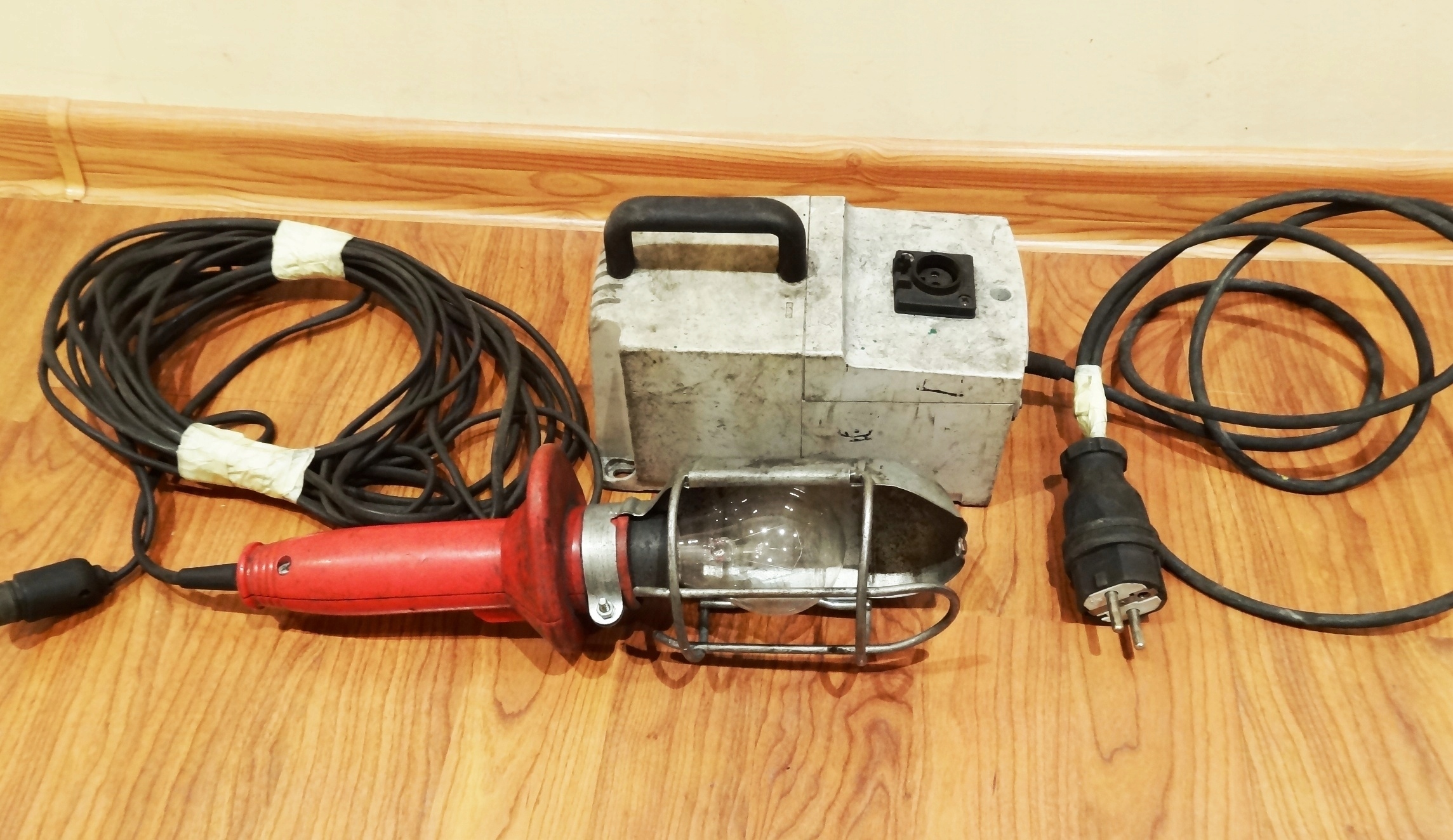 PFS 160 трансформаторная лампа 24 в