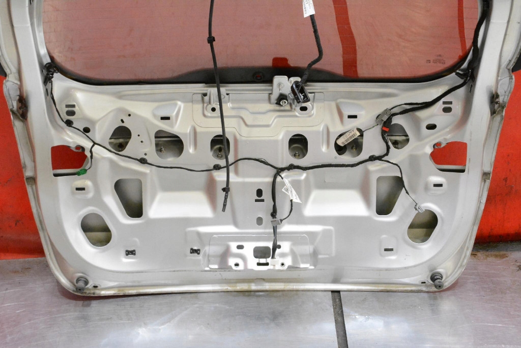trunk door boot rear part rear SREBRNA FORD B-MAX 12-18