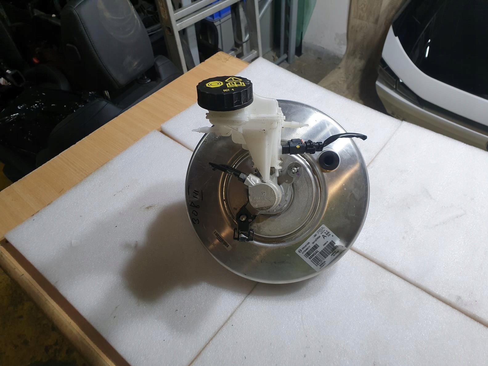 servo kočnice pumpa PEUGEOT 308 III 2023