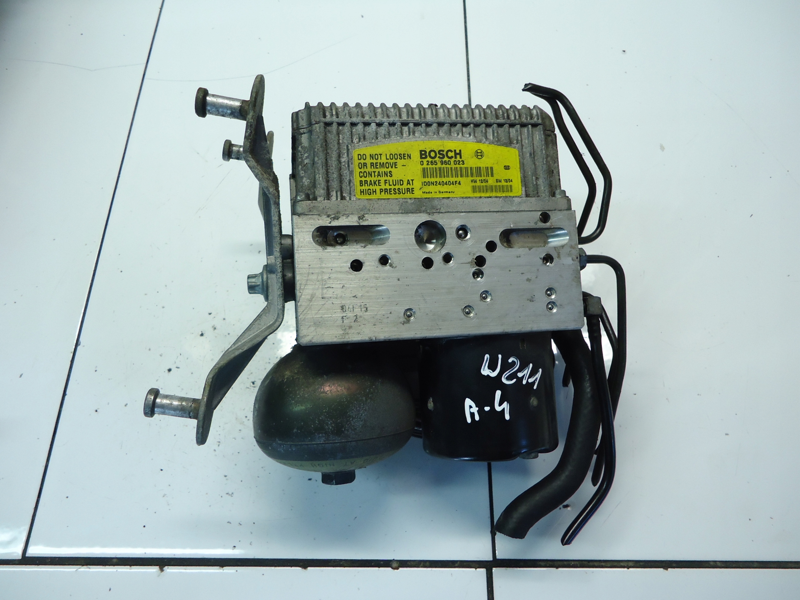 MERCEDES E KLASA W211 Pompa ABS SBC A0054315012 0265960023