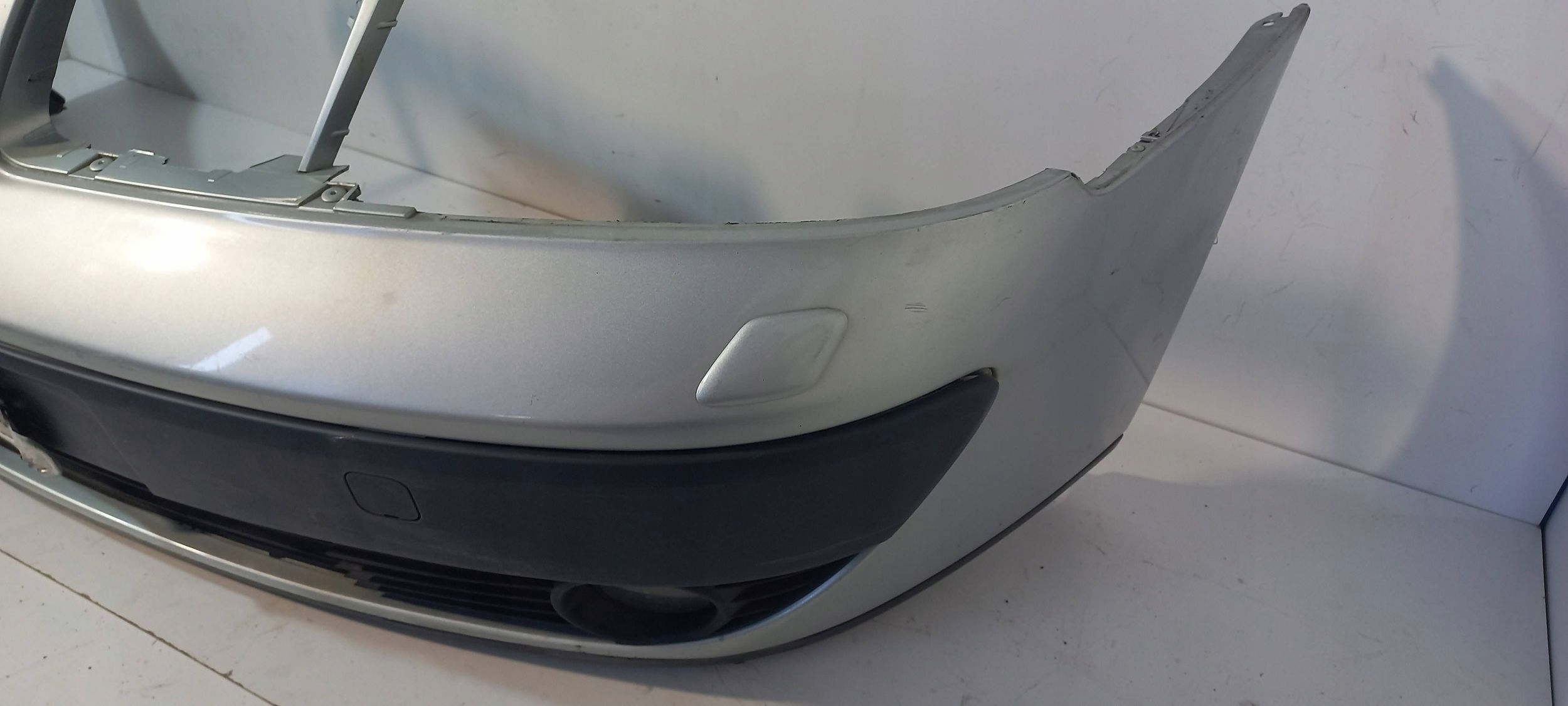 Renault Espace IV front bumper 8200102205 (ZD114)