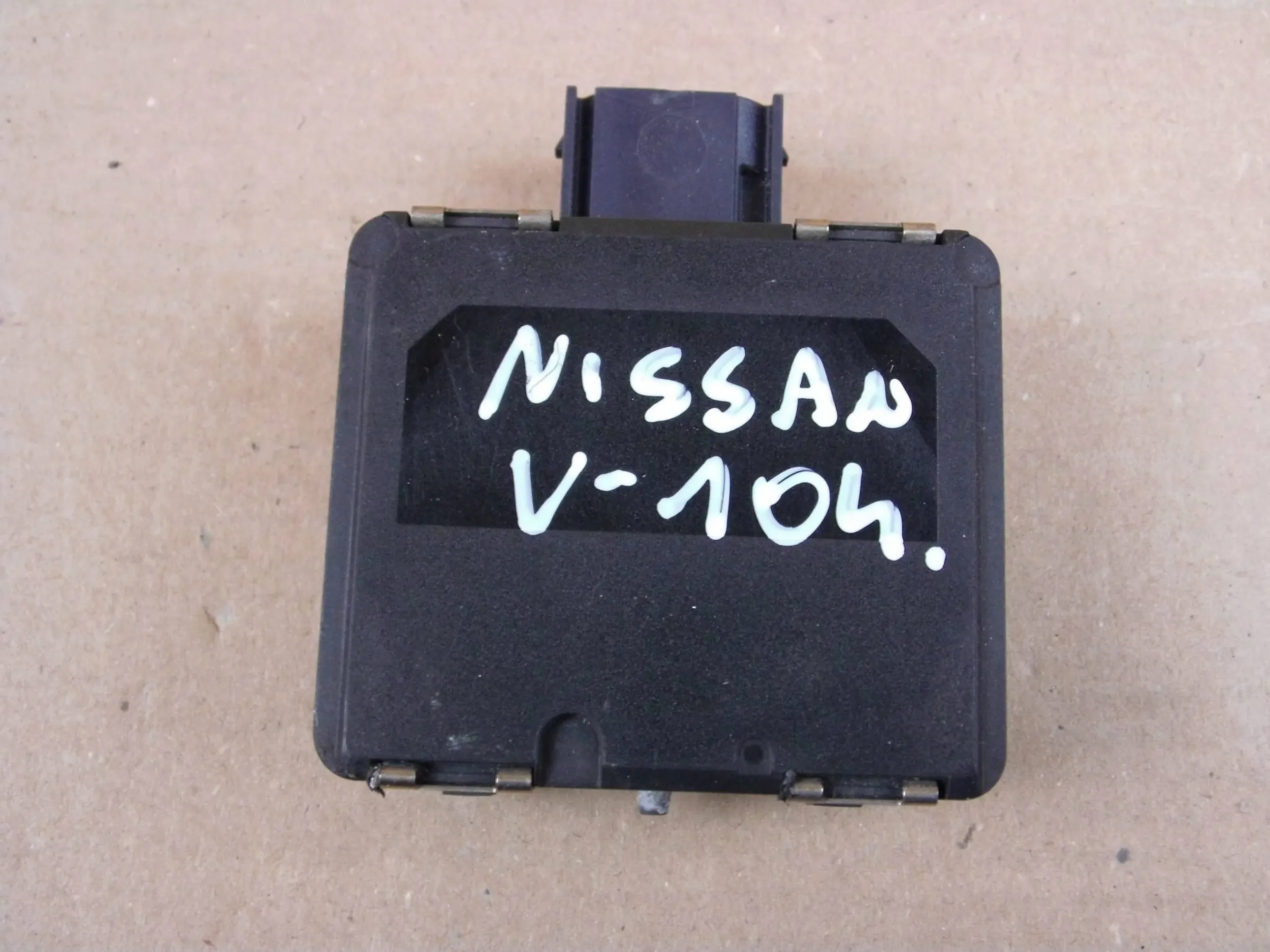 NISSAN PULSAR 2014 DISTRONIC SENSOR ODLEGLOSCI RADAR SENSOR 0203300716