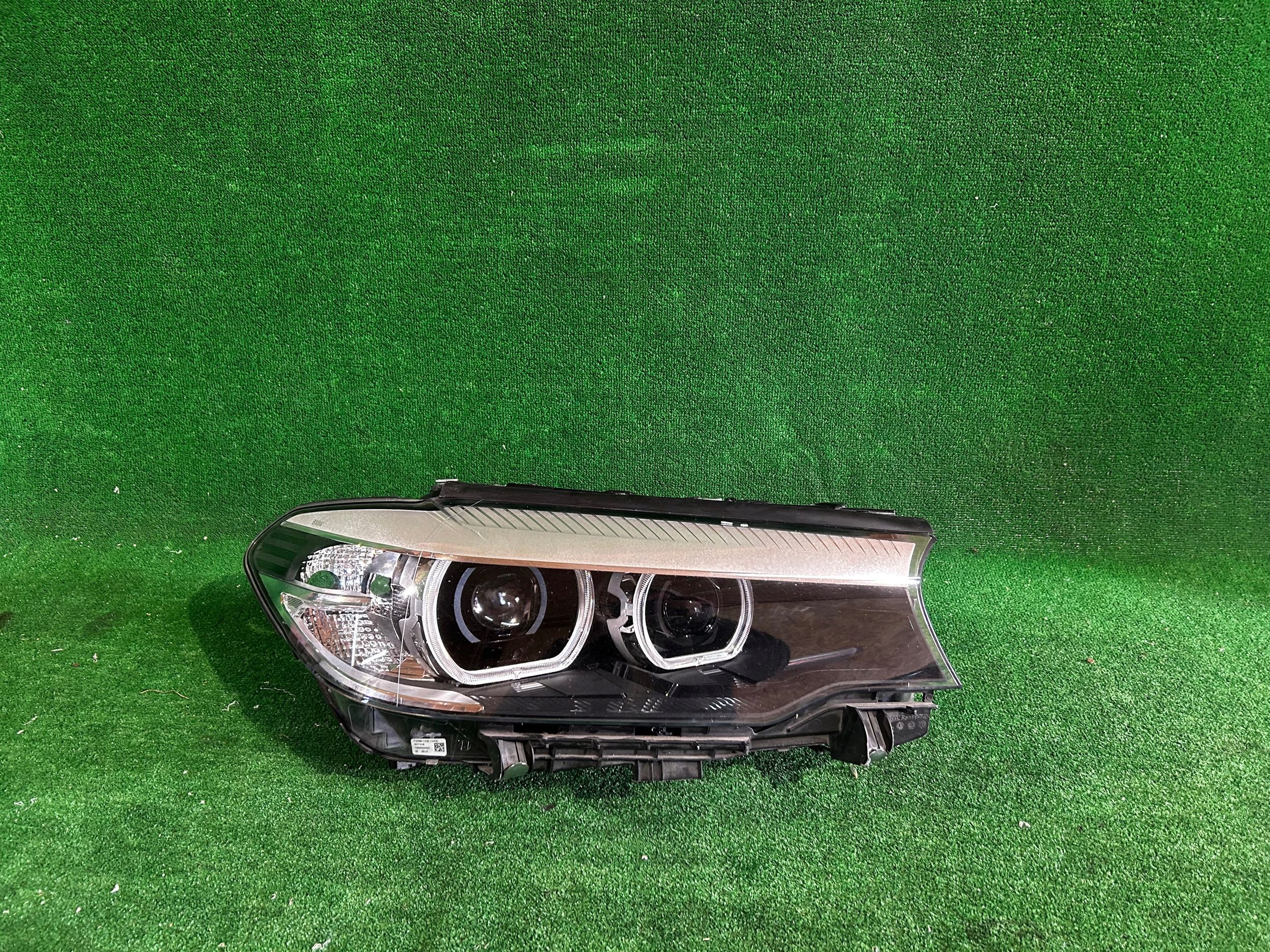 Frontscheinwerfer BMW 5 G31 7439200 LED Links Scheinwerfer Headlight - Thumbnail 1