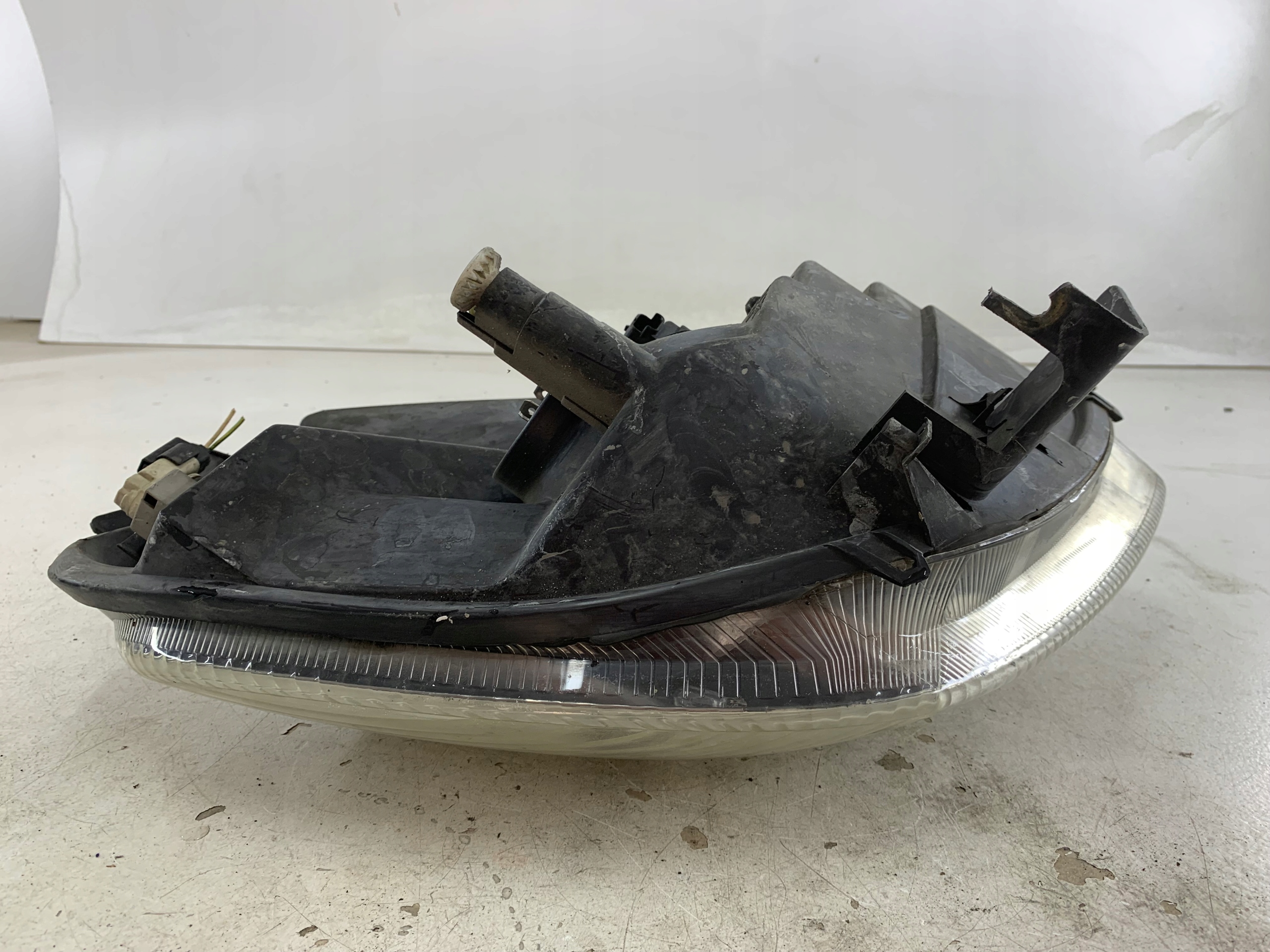 CITROEN XSARA PICASSO and light left front 9631495180