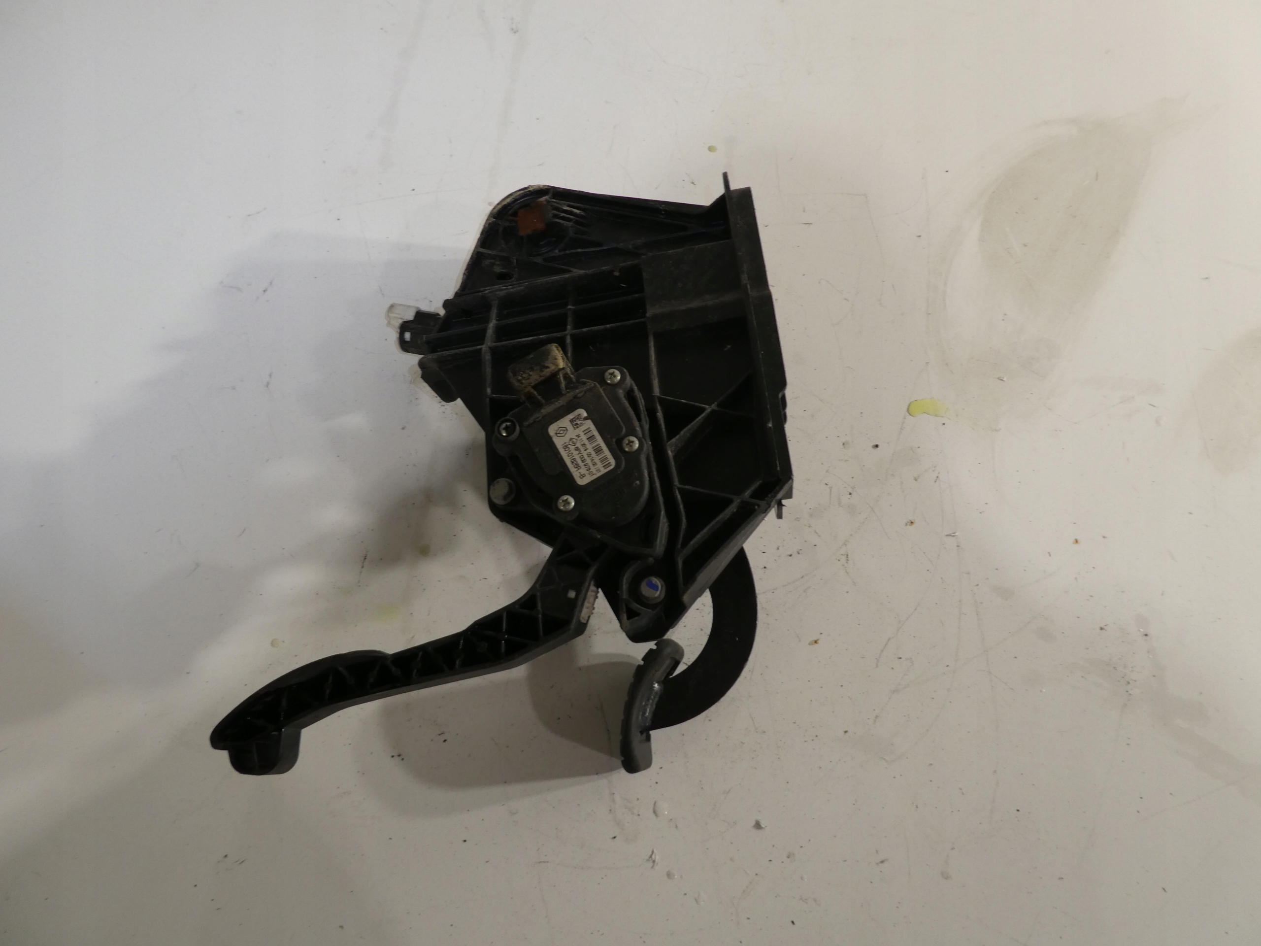 RENAULT MASTER III PEDAL pedals 180101626R