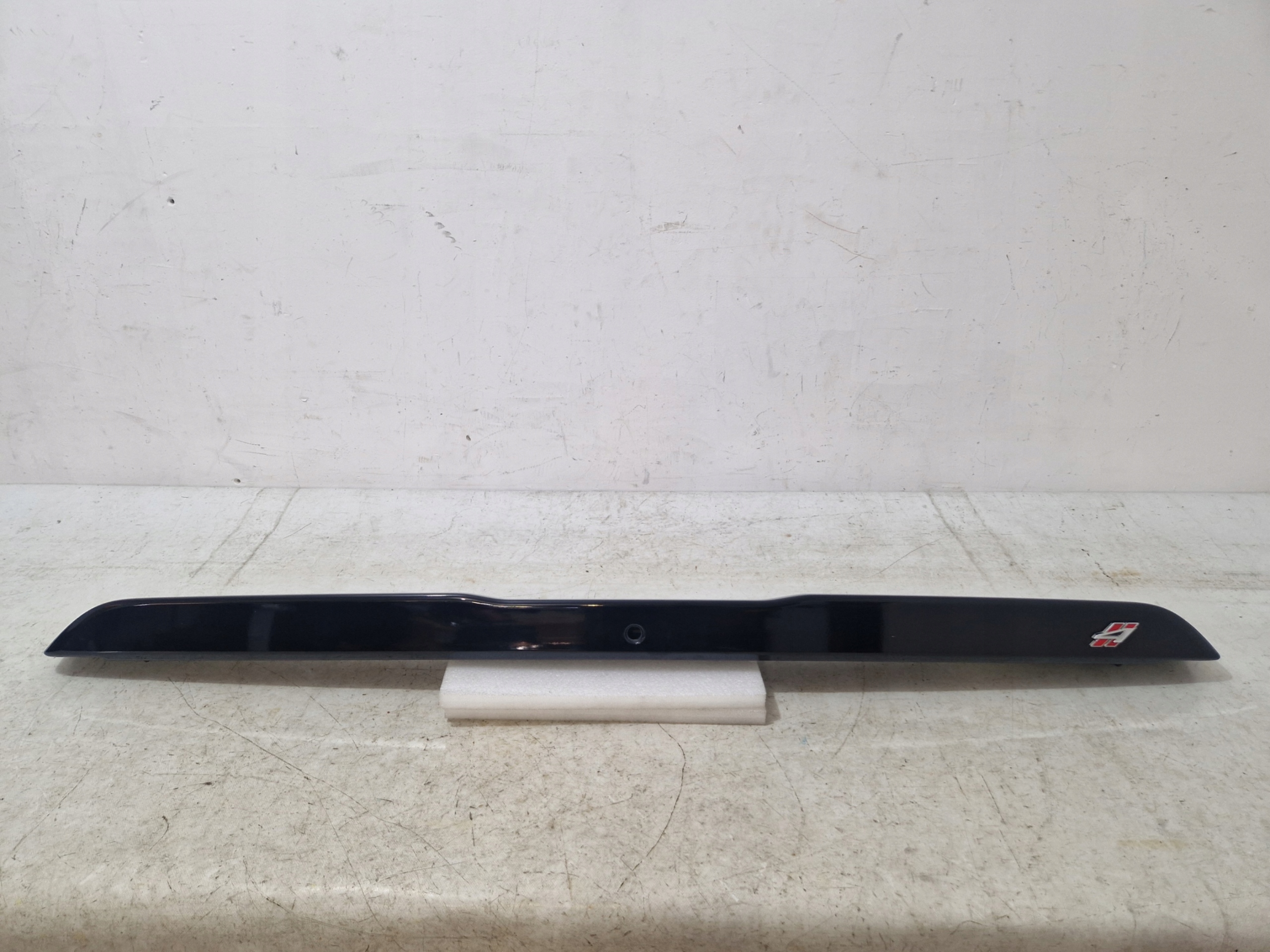 DODGE CHALLENGER 2019- SPOILER LOTKA bonnet rear part below KAMERE