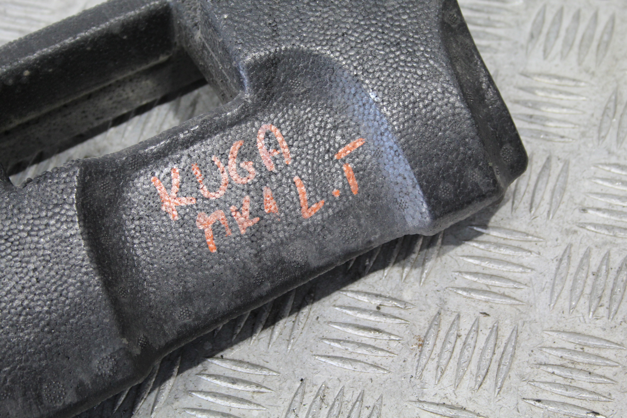 ABSORBER GAUCHE ARRIÈRE FORD KUGA MK1