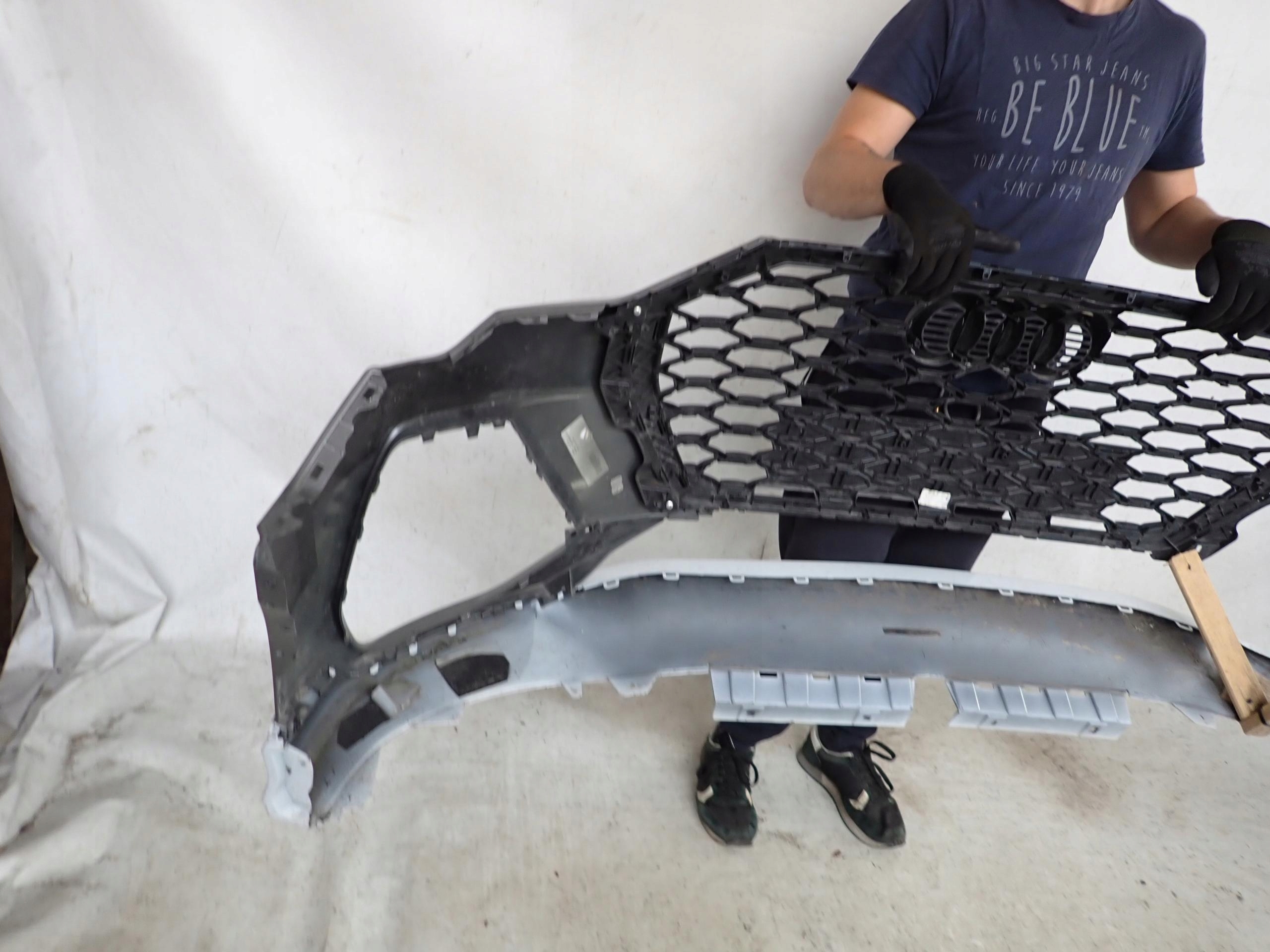 AUDI Q3 II 83A S-LINE bumper front front grill SPOILER 83A807427D