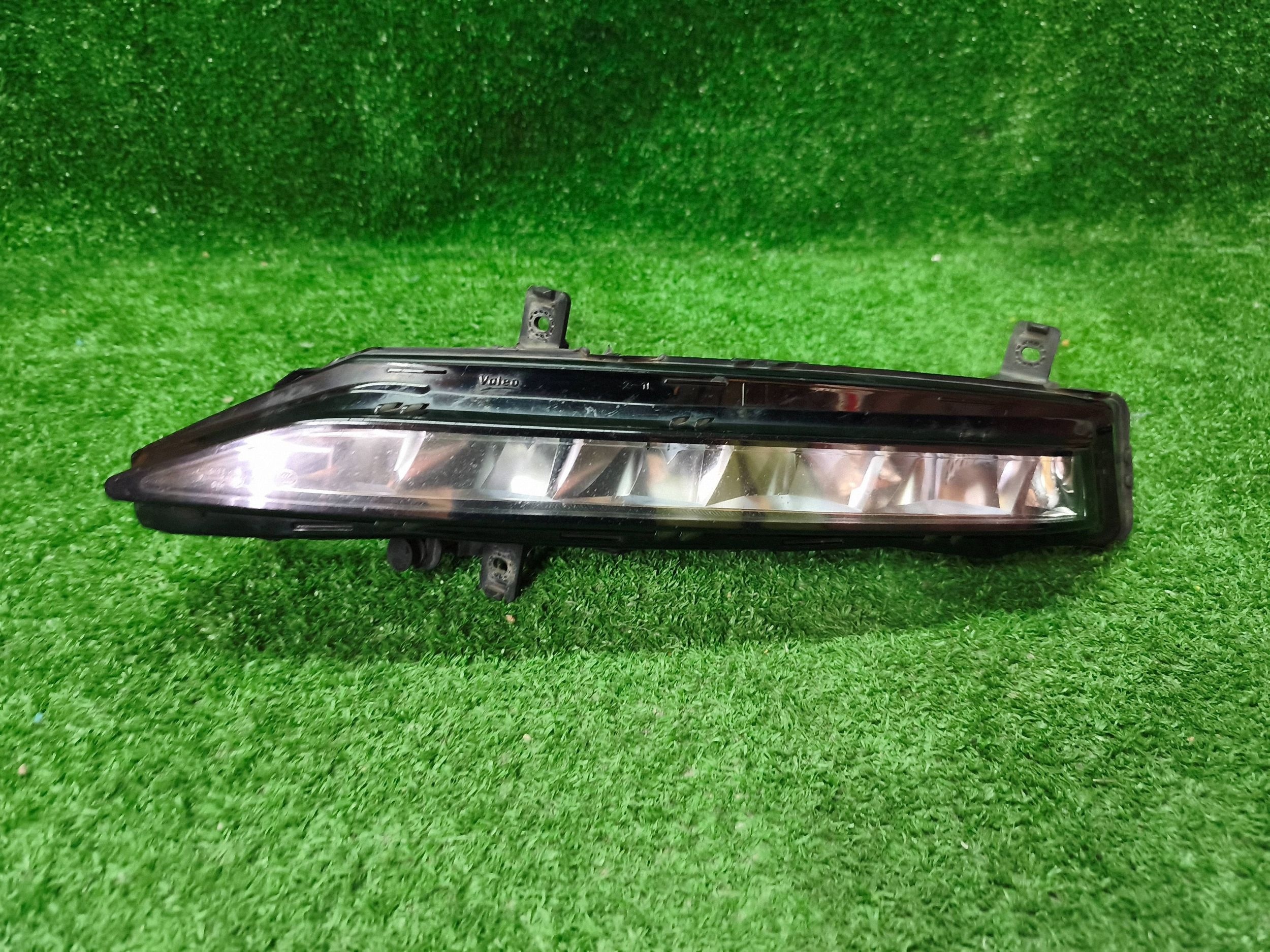 fog light LED left front SKODA SUPERB III 19- LIFT NR.216