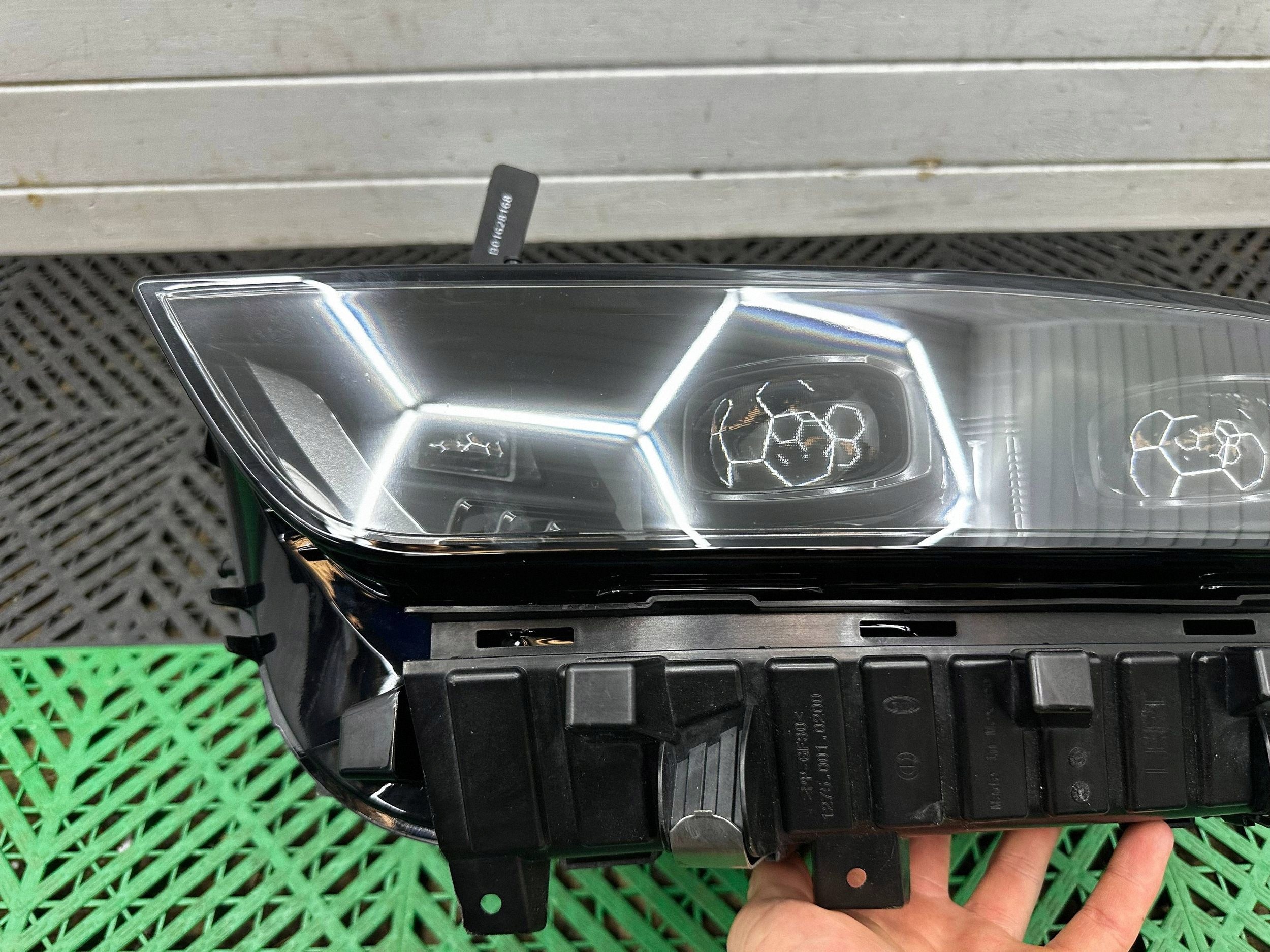 light front side right BMW X7 G07 LCI LIFT 5A5F0D5
