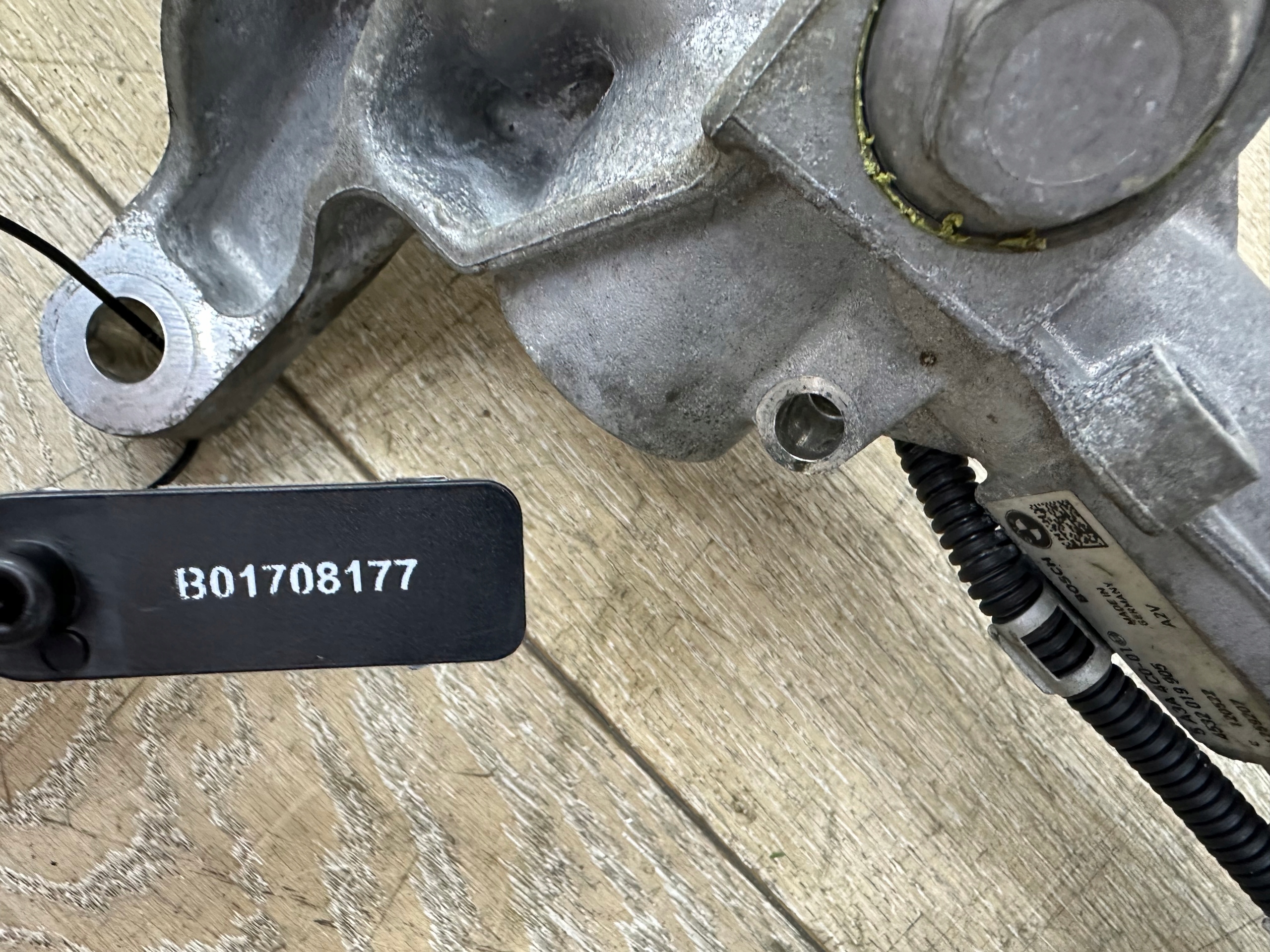 BMW 5 7 G30 G31 G11 G12 4X4 servo control