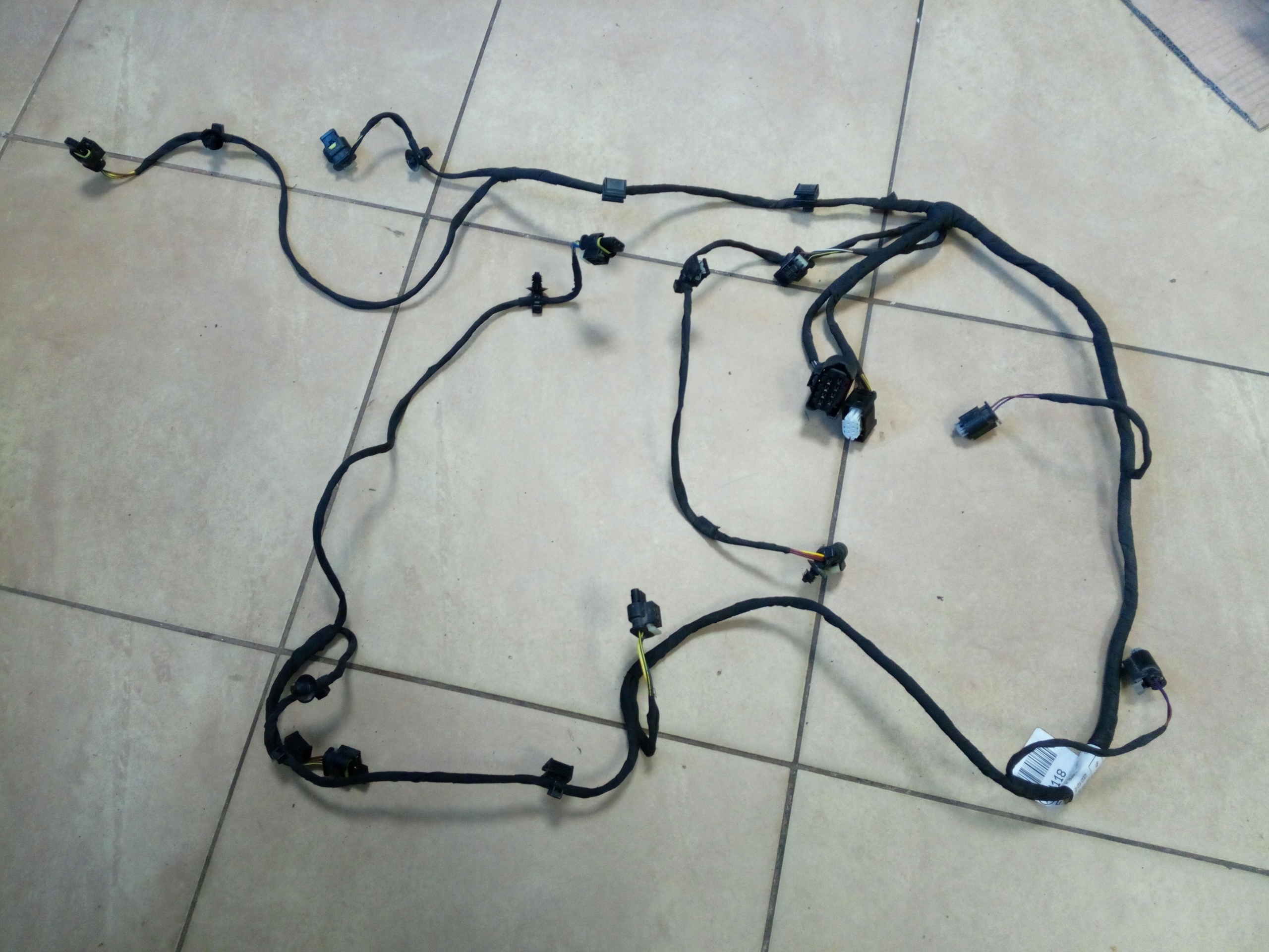 1185405913 - Установка жгута PDC MERCEDES CLA W118 ориг.*