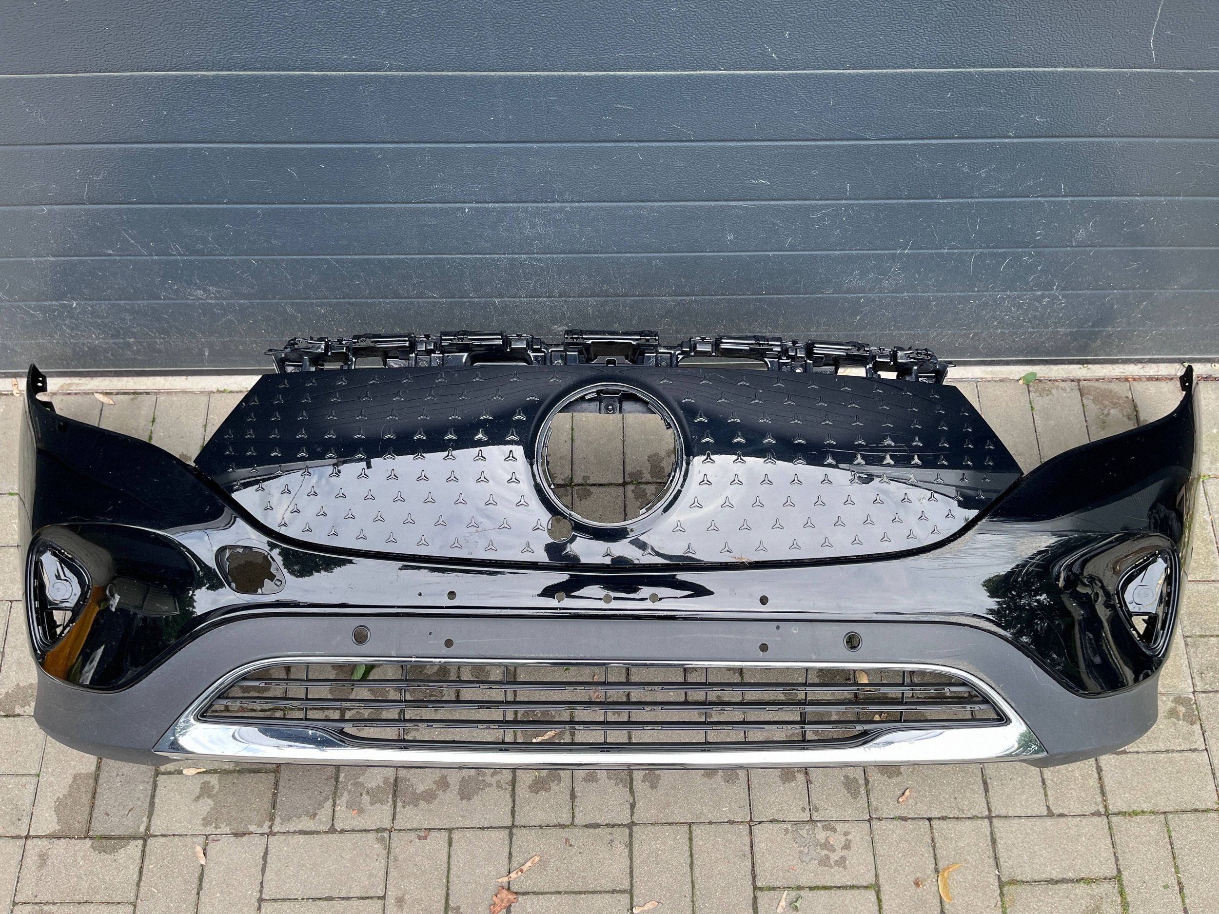 Mercedes Eqb A243 21- bumper front front