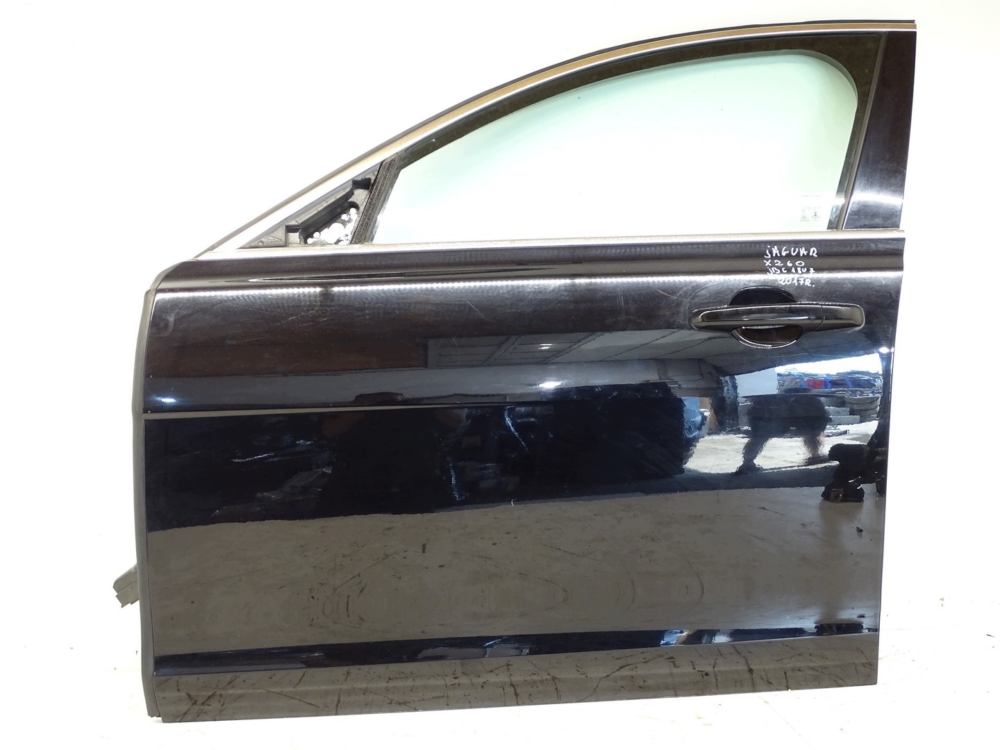 door left front left front JAGUAR XF X260 EBONY BLACK JBC1807