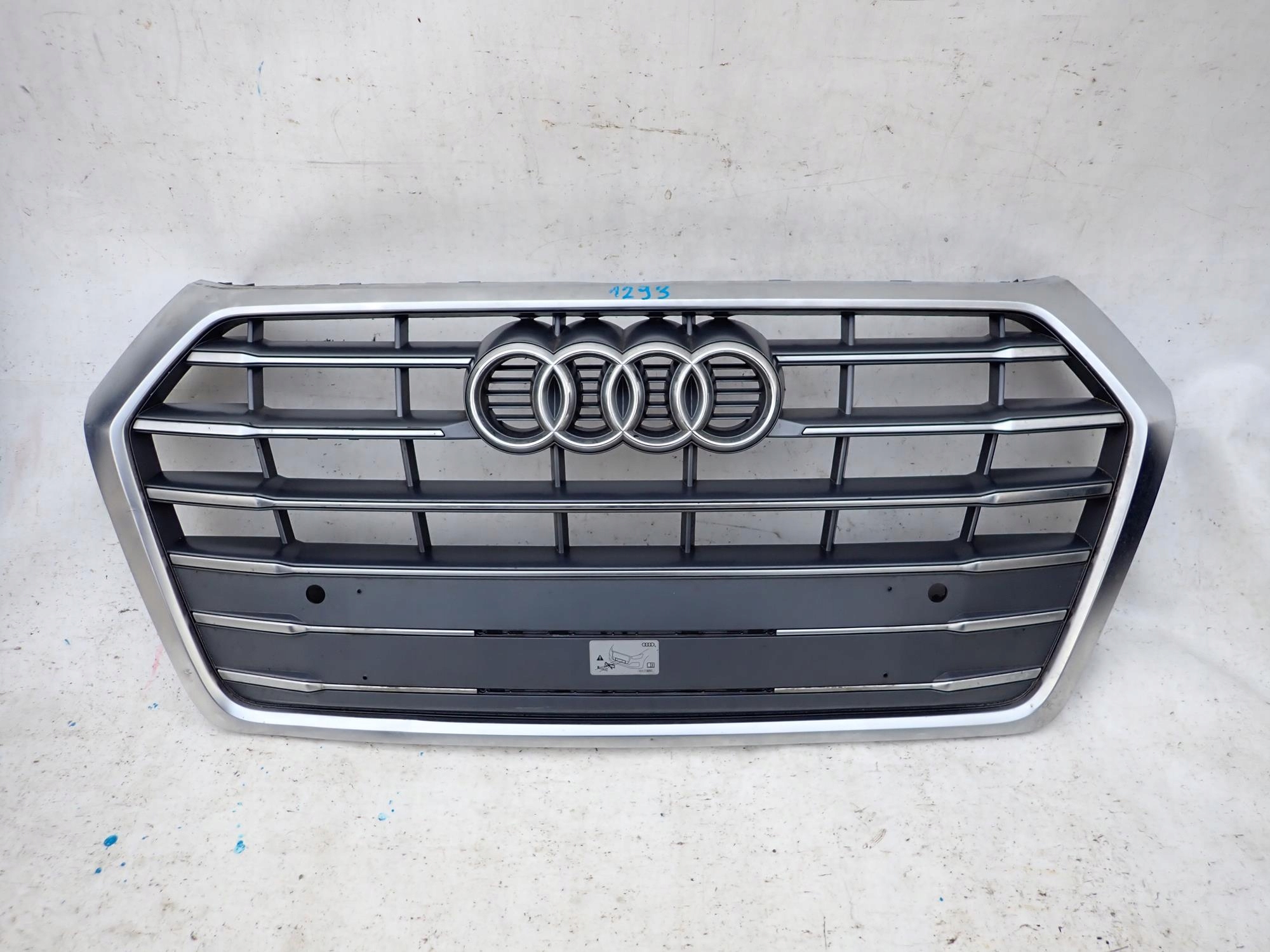AUDI Q5 II 2 S-LINE 16-20 GRILL ATRAPA PDC