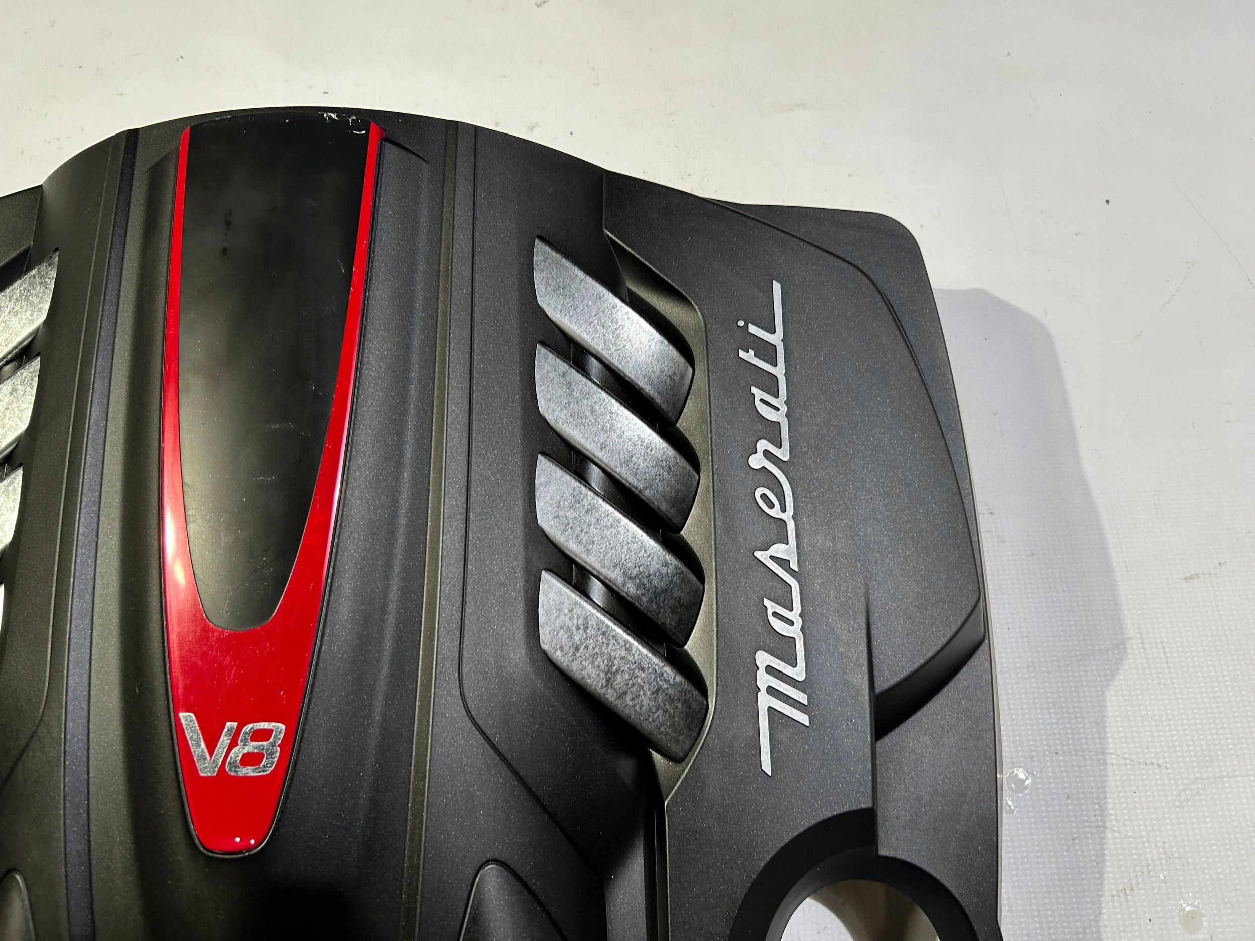 cover upper engine housing cover Maserati Quattroporte 3.8 V8 2013