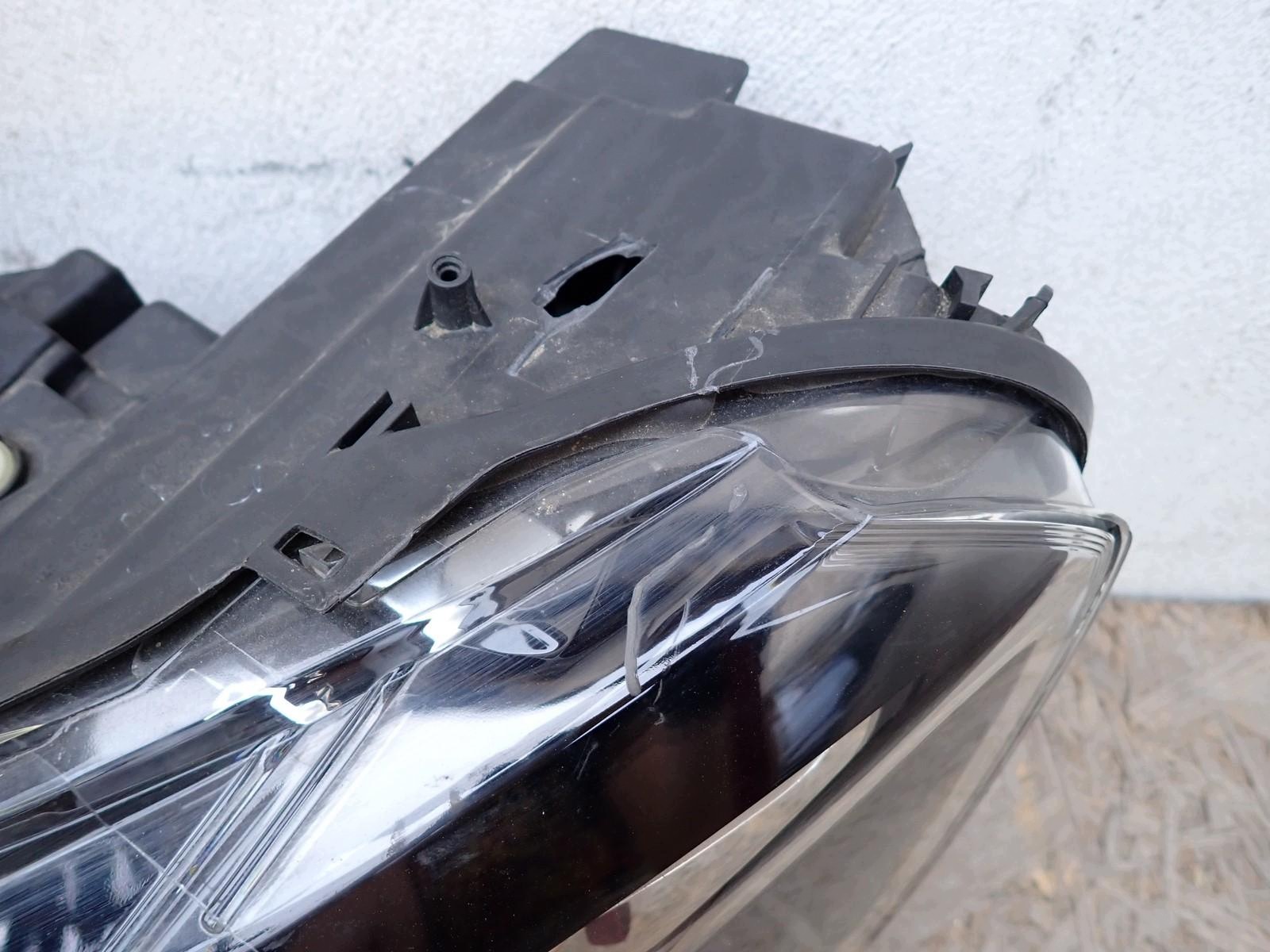 light left REFLEKTOR left LED PEUGEOT RIFTER PARTNER 2018-2024R 9816827280
