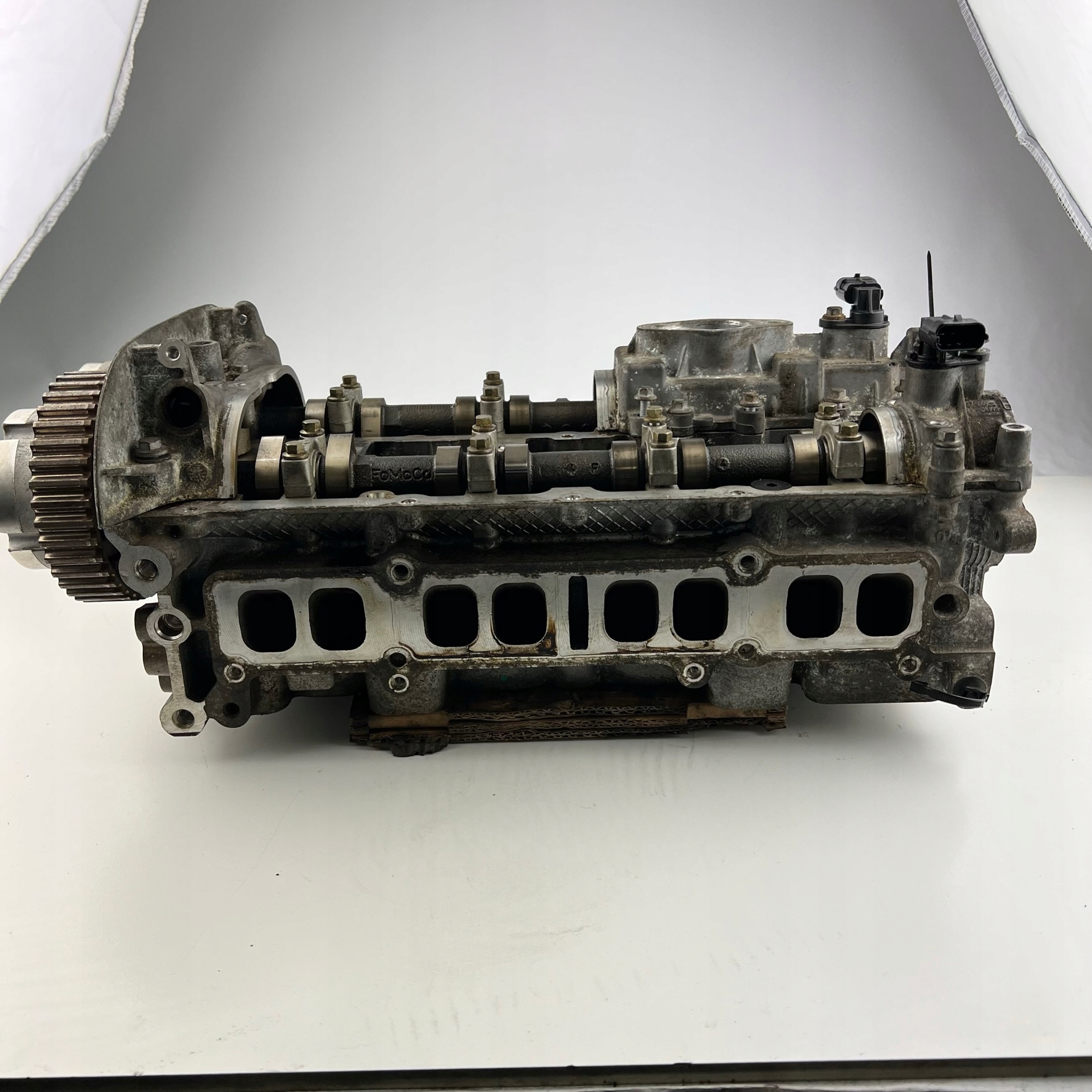 GŁOWICA FORD FOCUS MK3 CMAX MK2 VOLVO 1.6 ECOBOOST Typ silnika Benzyna