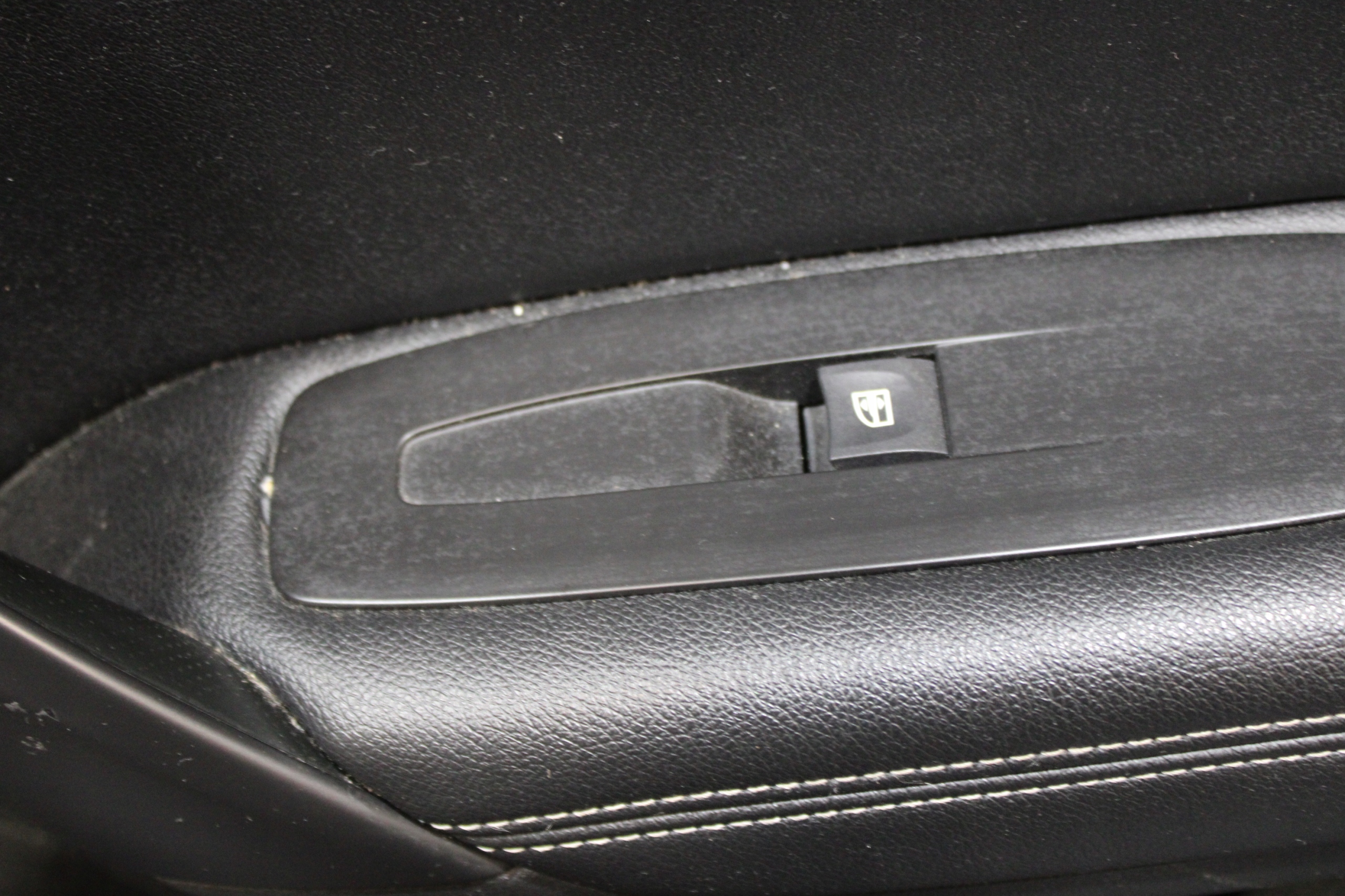 upholstery side door right front RENAULT MEGANE IV 4 KOMBI