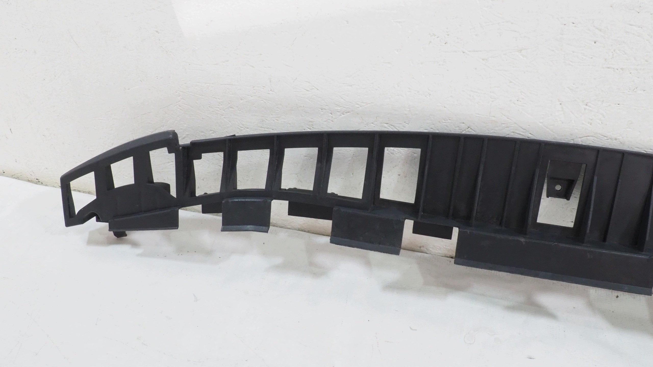 Renault Twingo II GT absorber nárazníku předek