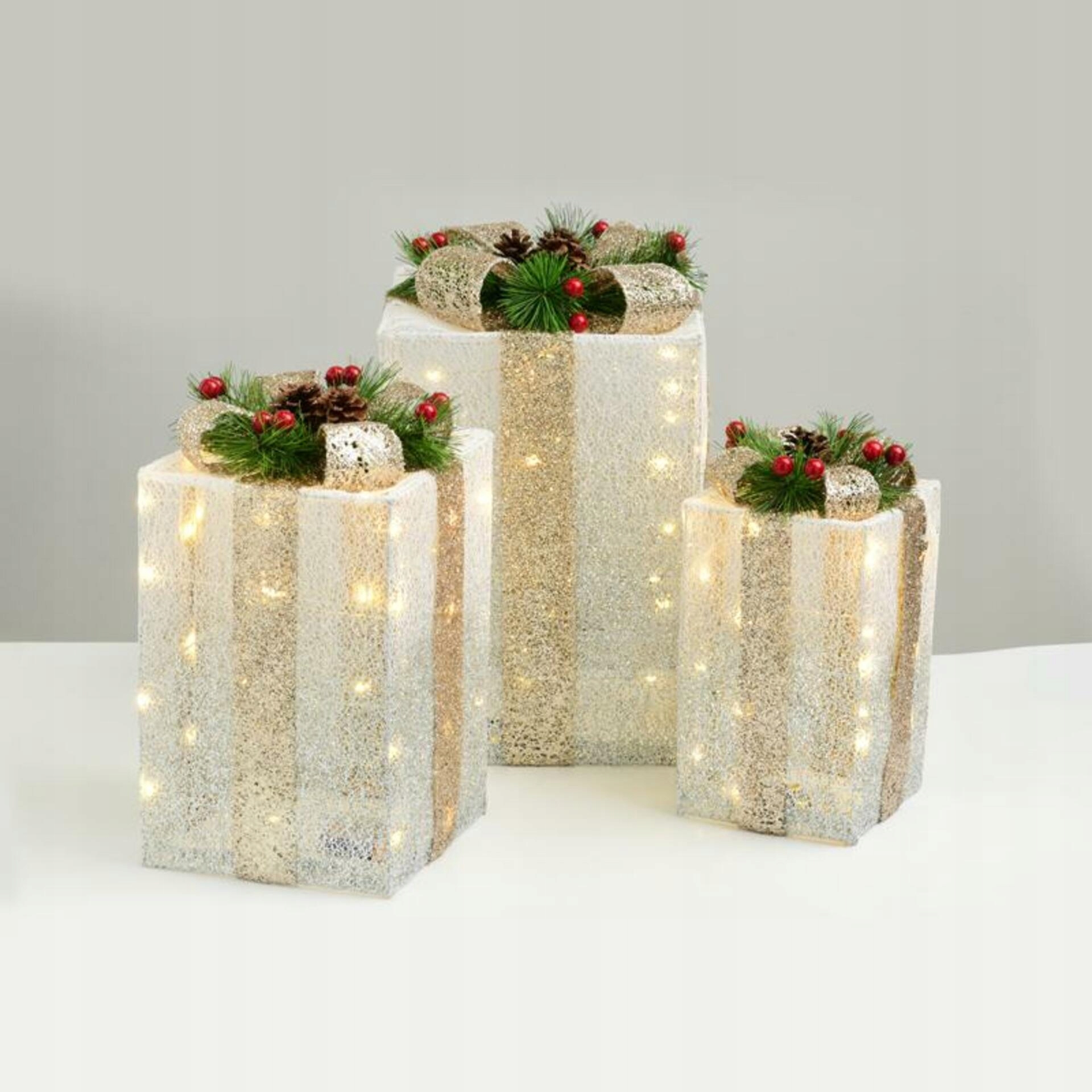 Aca Lighting biela+strieborná sada darčekové balíčky, šampaň zlatá 20+30+40 Ww m