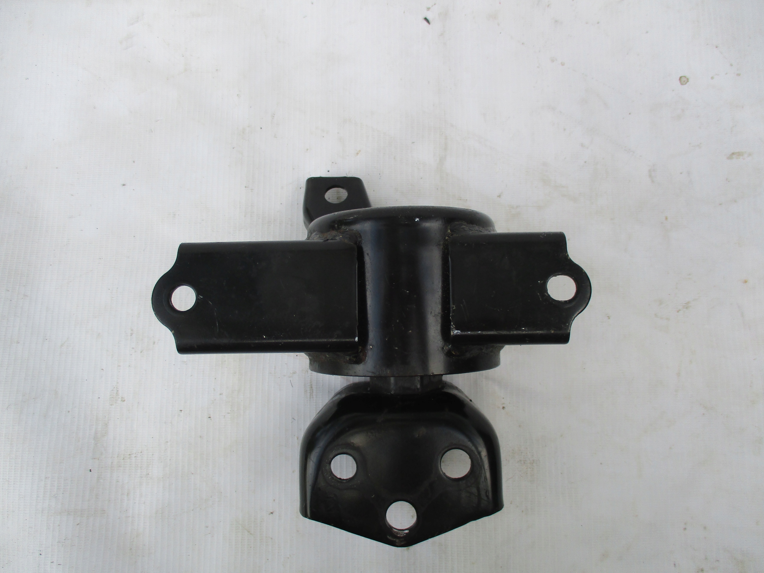 подушка Двигателя левый Hyundai i20 12-14r