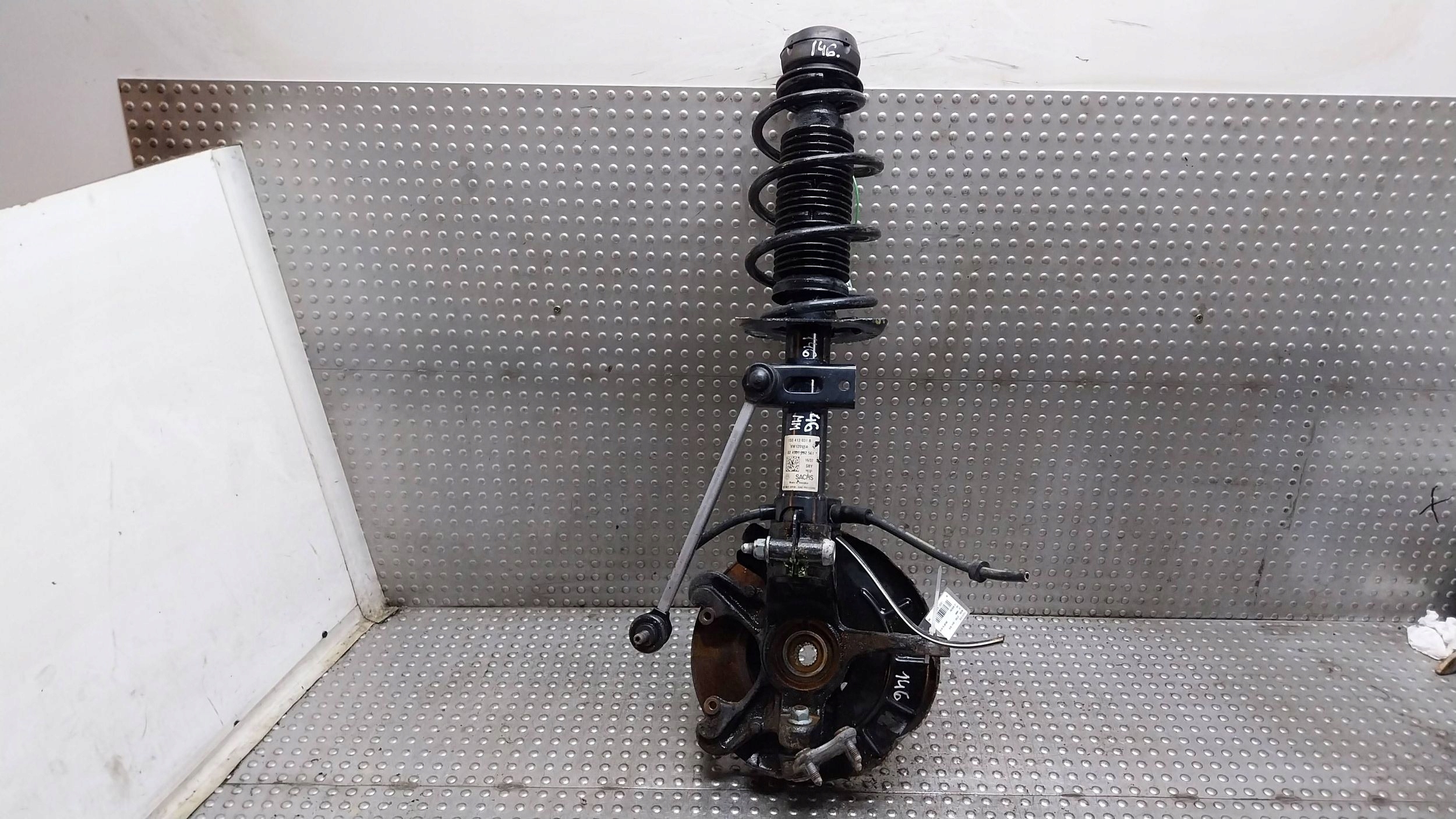 swing shock absorber right front 1S0407256C VW UP CITIGO MII 1.0MPI