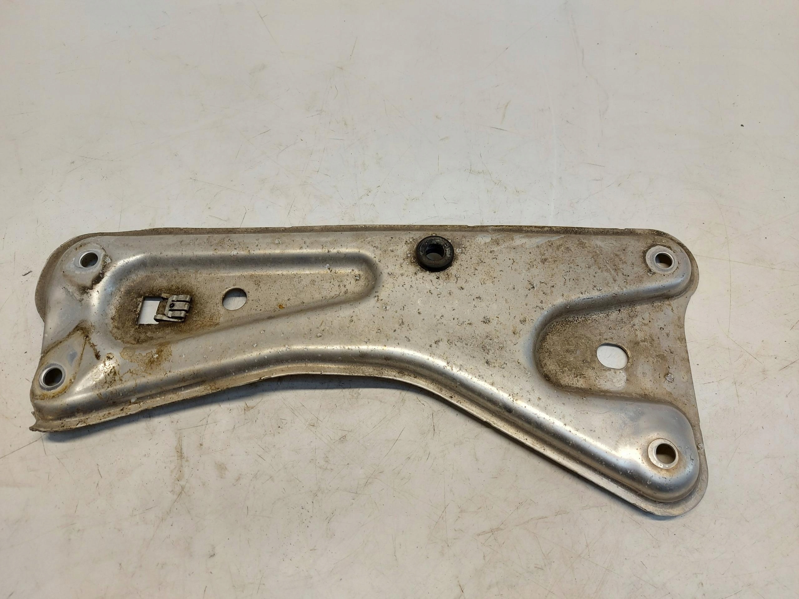 Porsche Taycan GTS 9J1 2023r Console Support plaque kolyski 9J1407130C