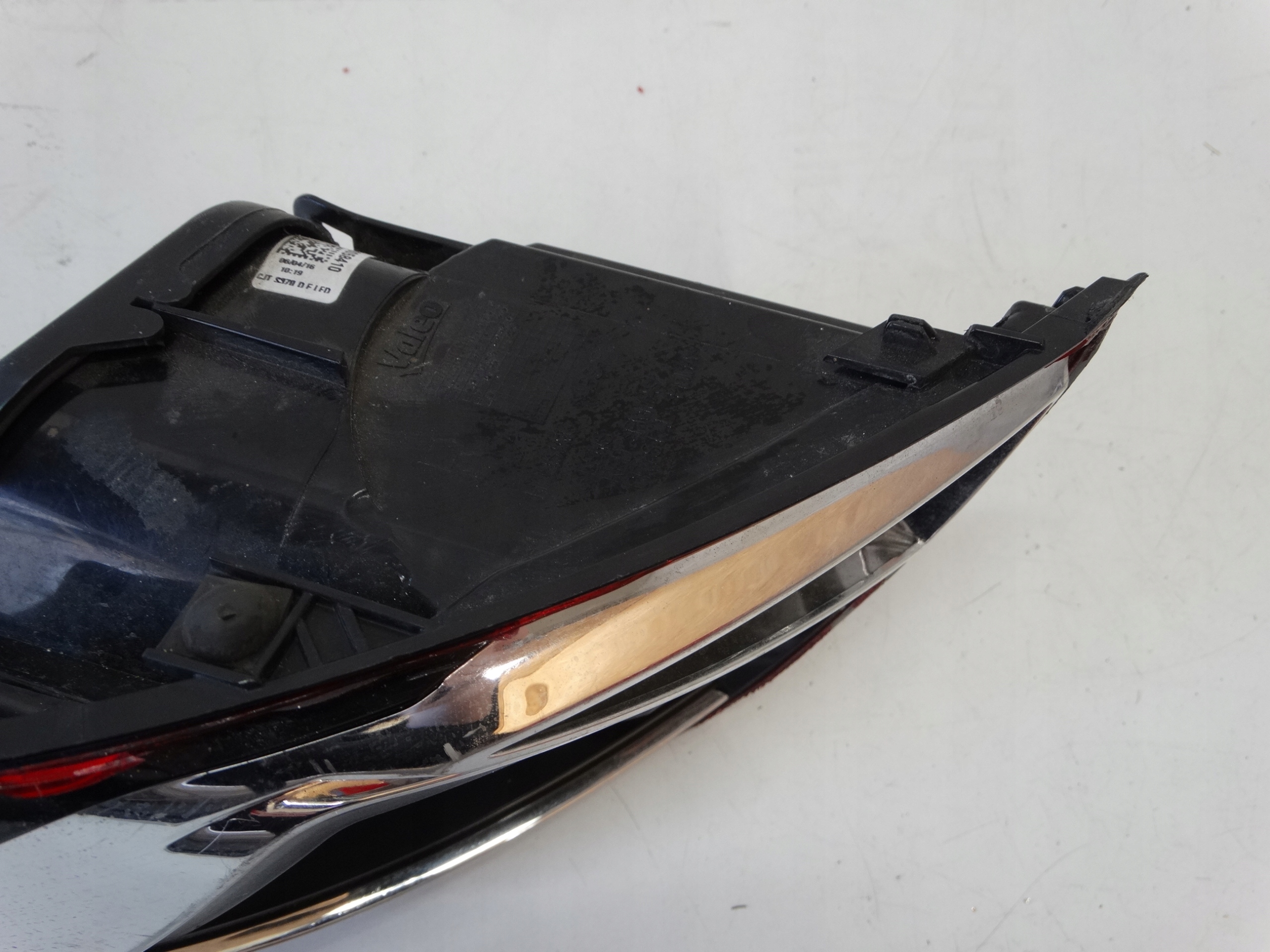 light right rear part SEAT LEON III 5F0945208E
