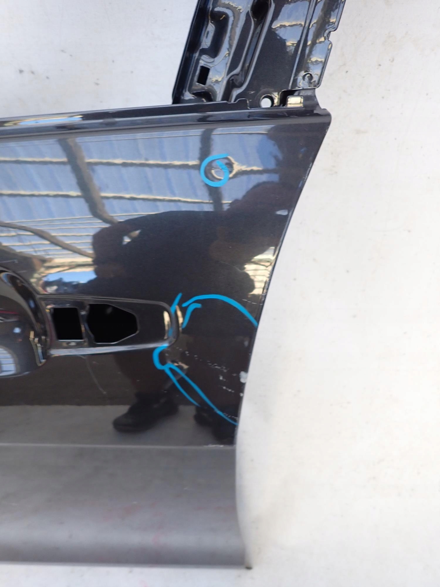 JAGUAR XE 15-24 door front front left