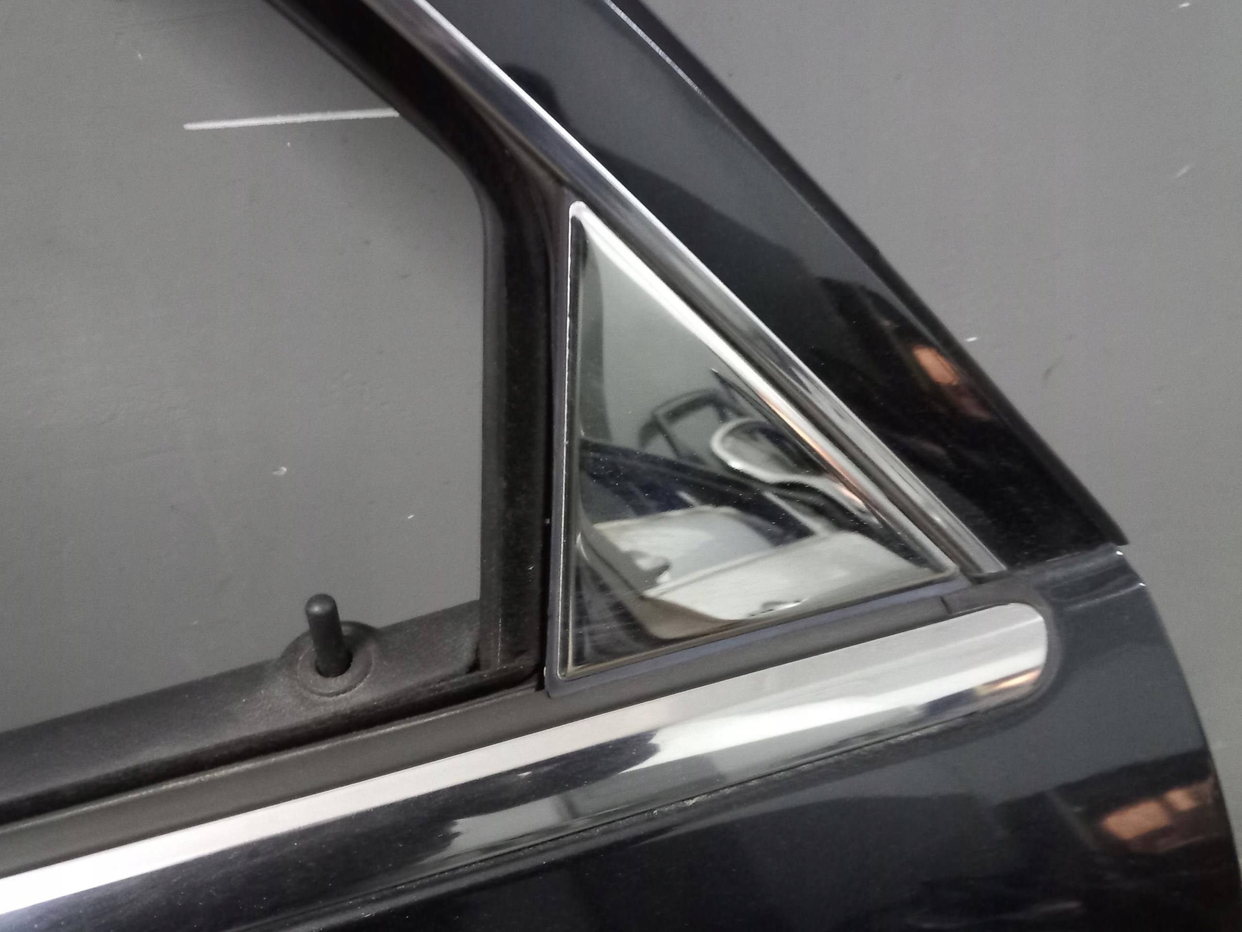 door left rear part complete CHRYSLER 300C sedan 04-10