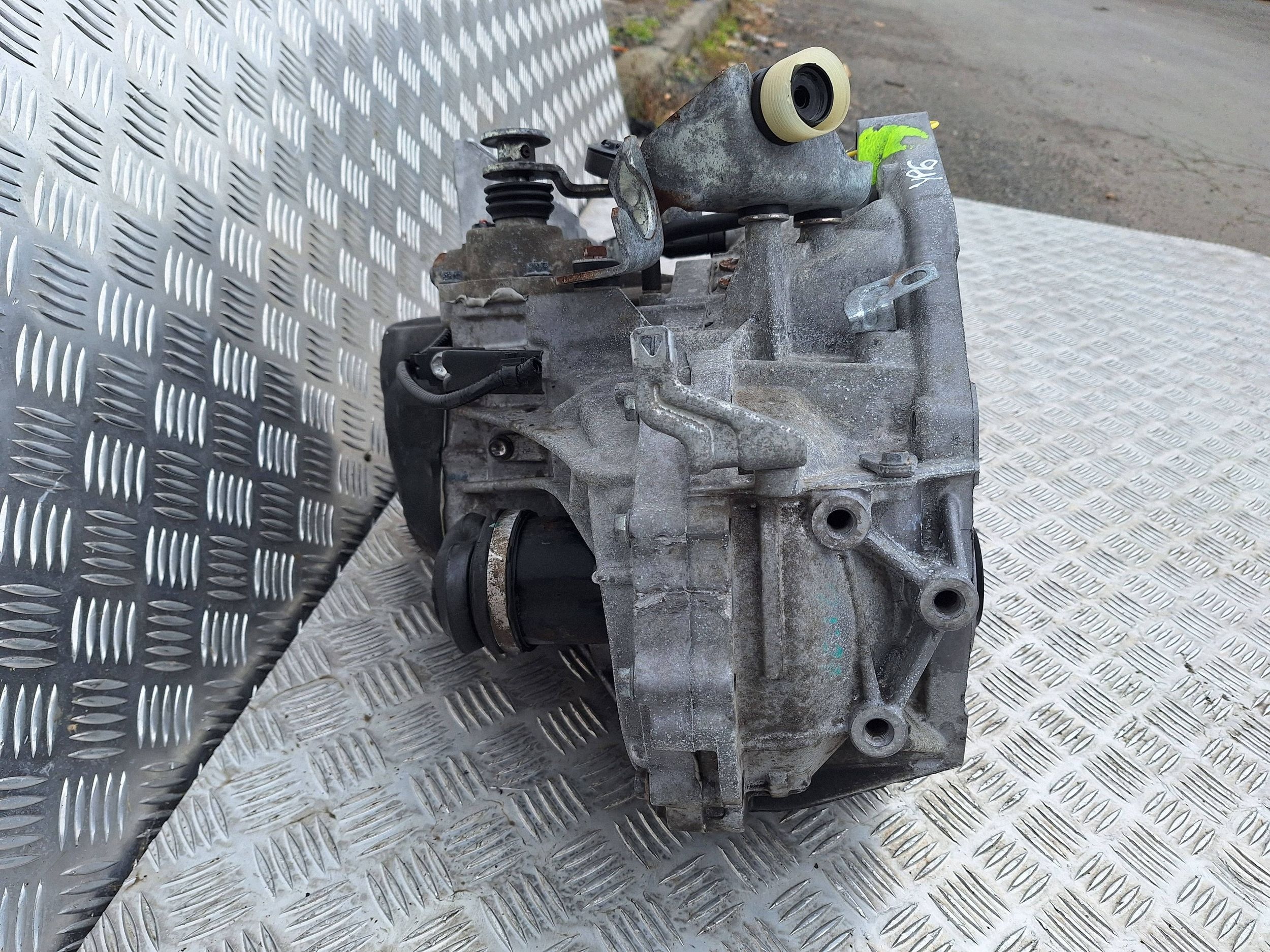 getriebe SUZUKI SWIFT MK7 10-17 YP6 1.3 DDIS 5-getriebe