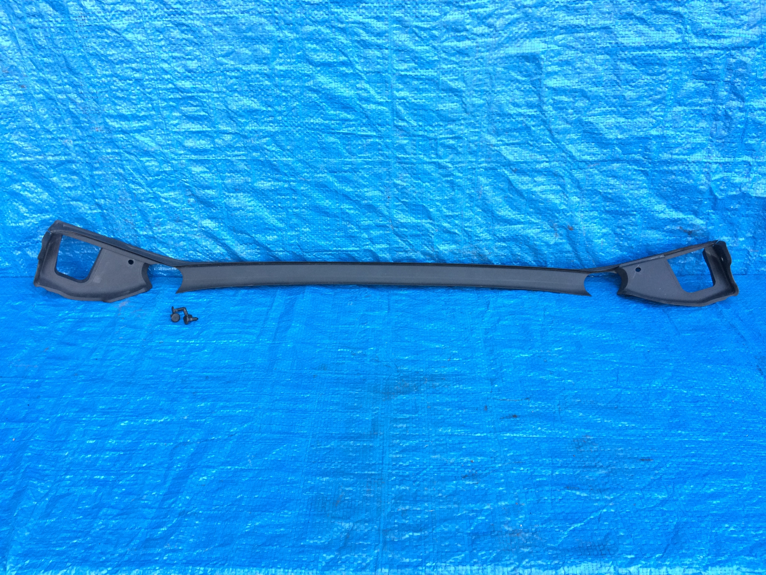 AUDI A5 8W SPORTBACK USZCZELKA KLAPY DACHU GÓRNA 8W8827229