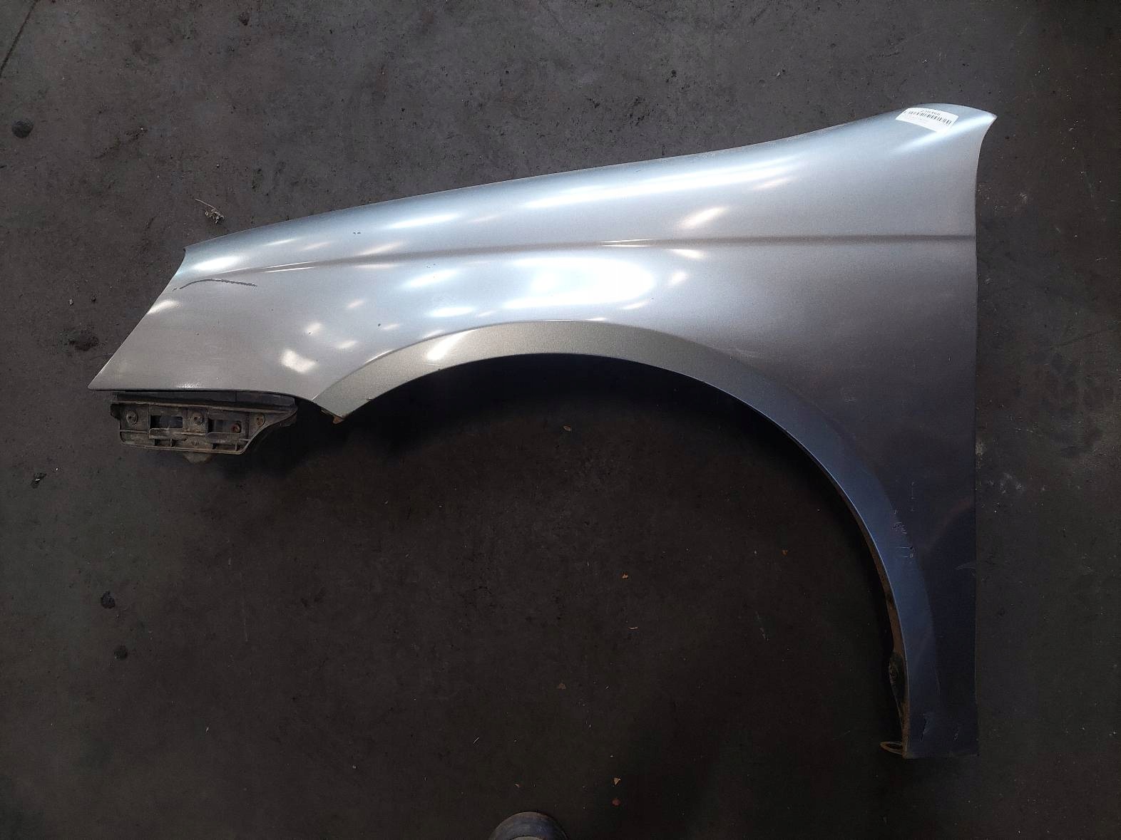 complete front bonnet bumper light VOLKSWAGEN JETTA V LD7X ID: 230468