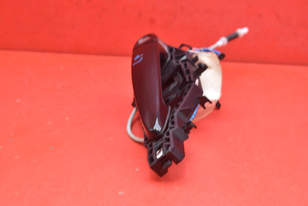handle left front front (475) BLACK SAPPHIRE X1738054903 BMW 4 F36 13-17