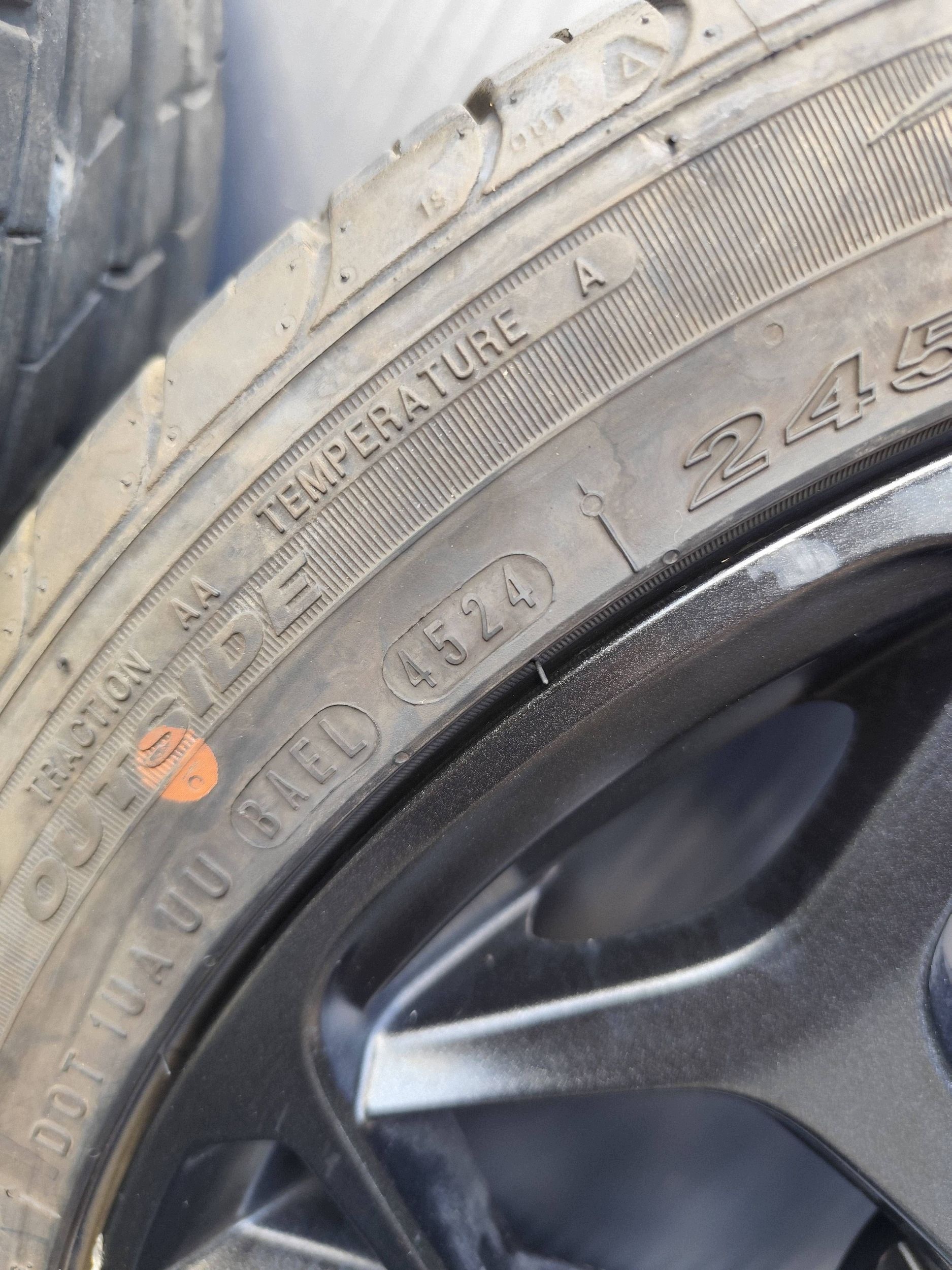 CUPRA FORMENTOR wheels discs ALU 245/40/19 KOMPLET DEMONTAZ