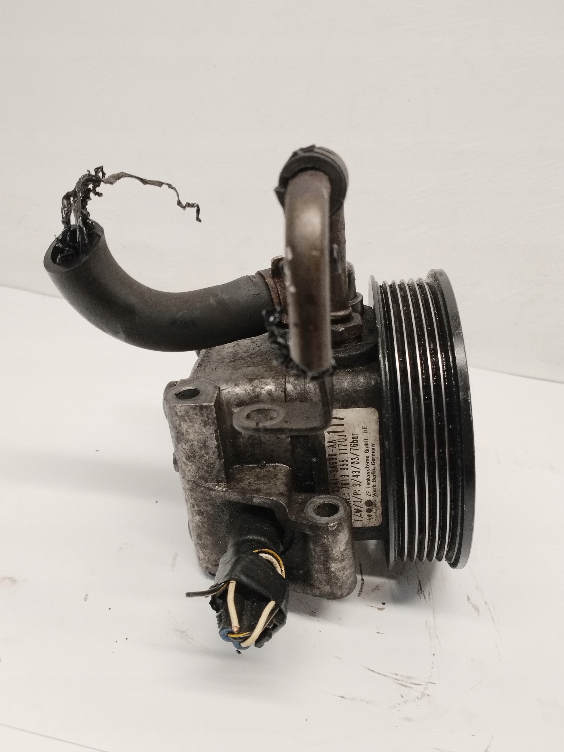 Servopumpe Ford Focus Mk1 1.6B 2S413A696AA